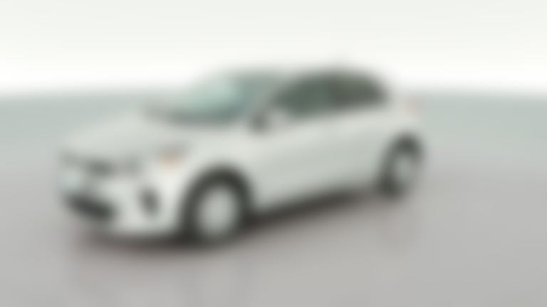 2020 Kia Rio vehicle photo