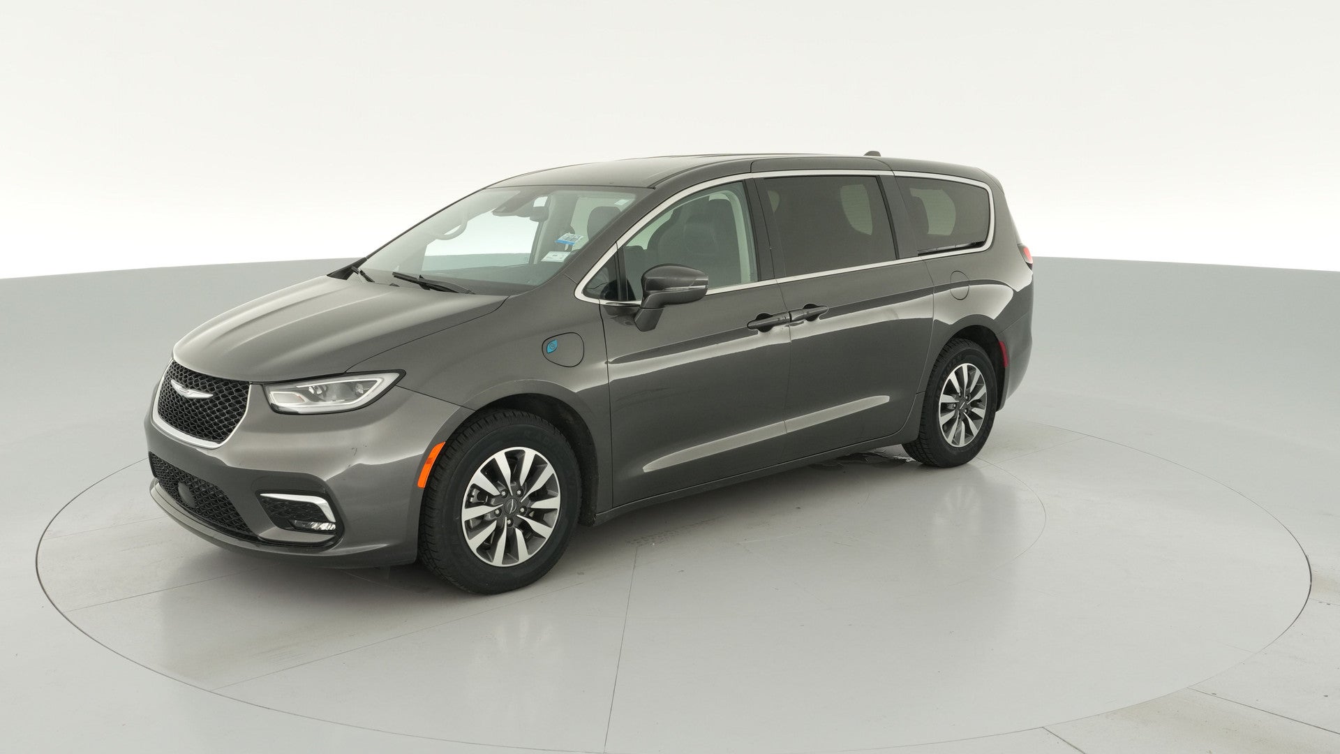 2022 Chrysler Pacifica Hybrid vehicle photo