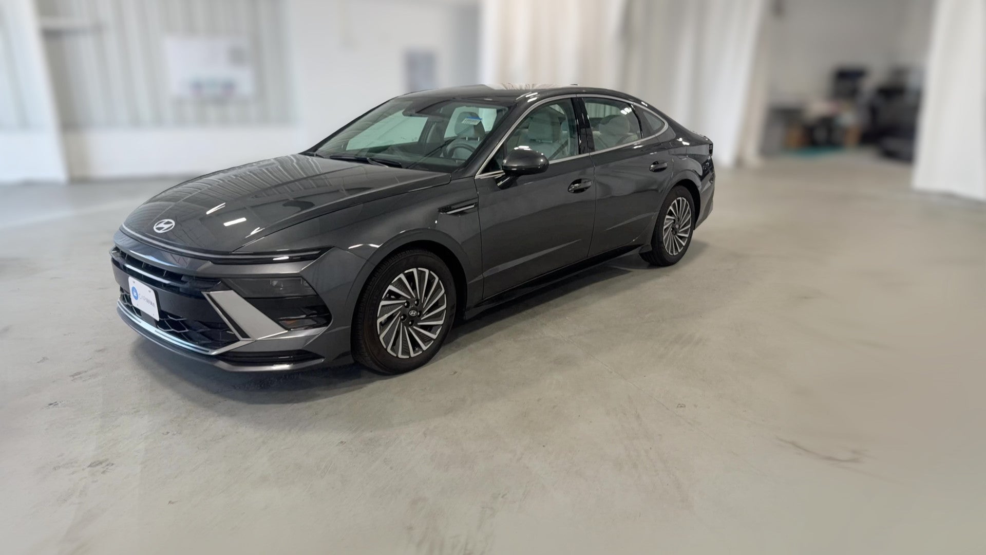 2025 Hyundai Sonata Hybrid vehicle photo