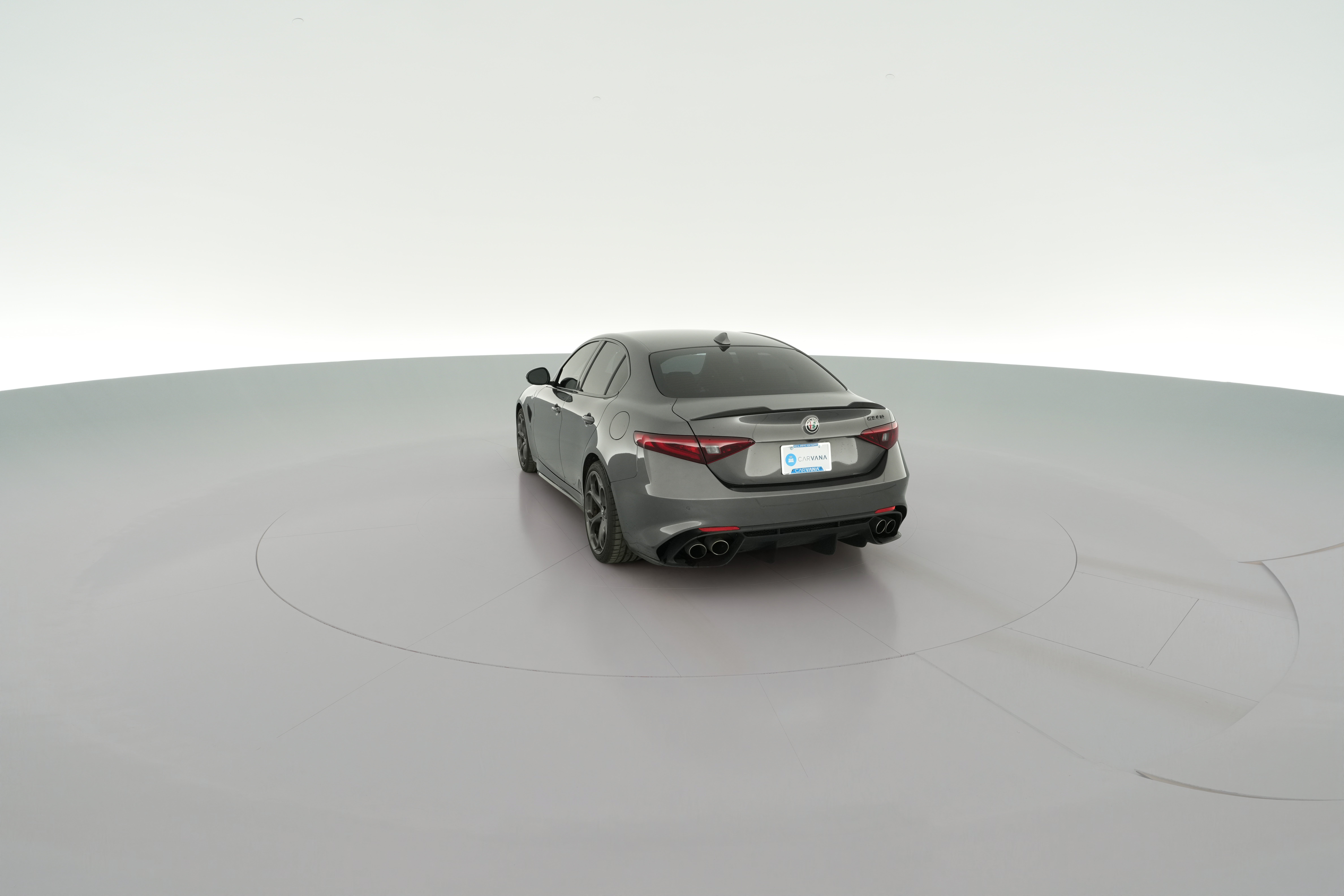 2022 Alfa Romeo Giulia Quadrifoglio - Photo 33