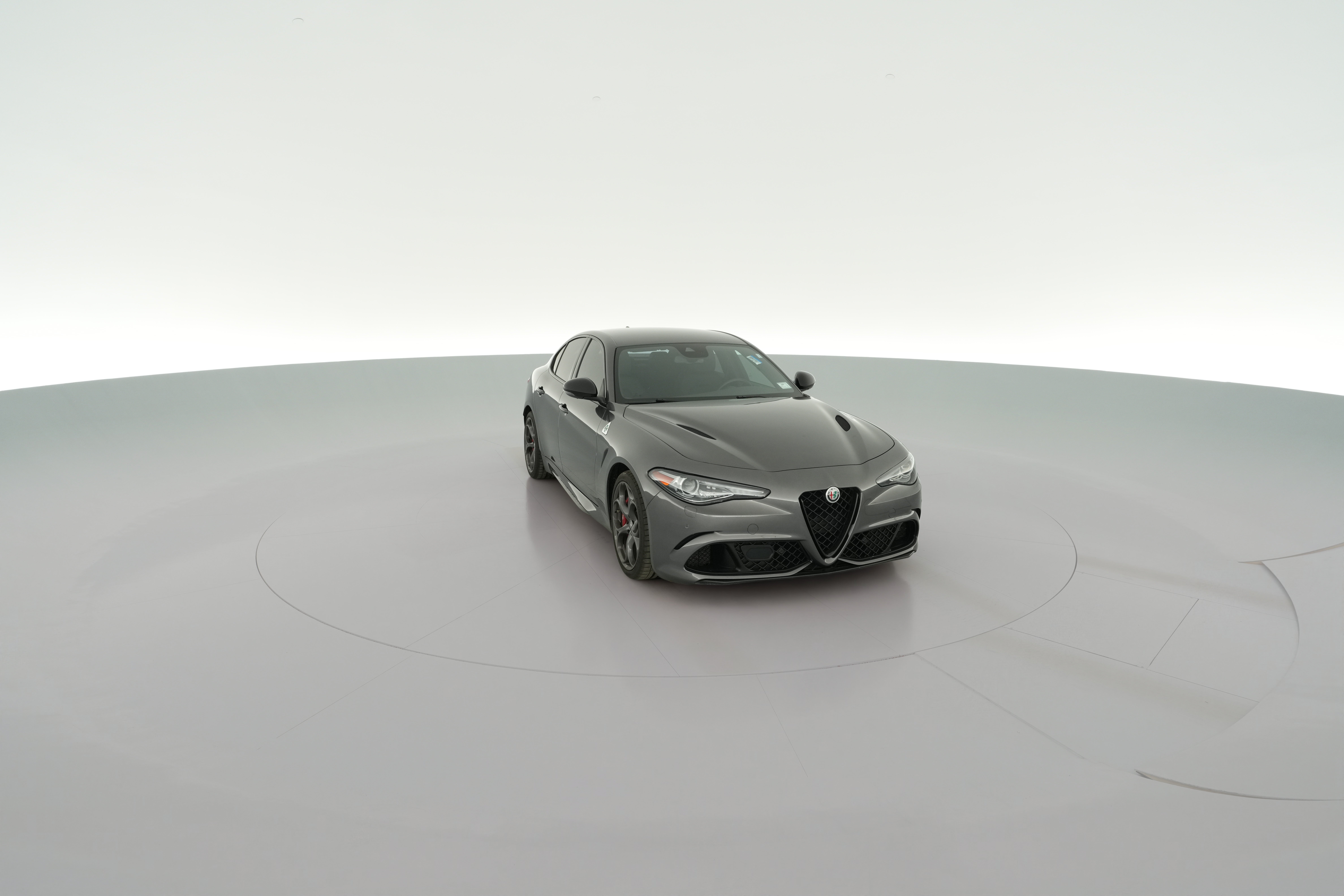 2022 Alfa Romeo Giulia Quadrifoglio - Photo 41