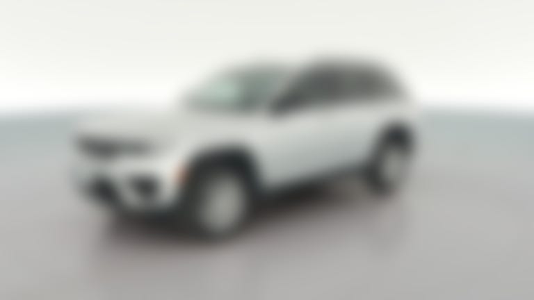 2025 Jeep Grand Cherokee vehicle photo