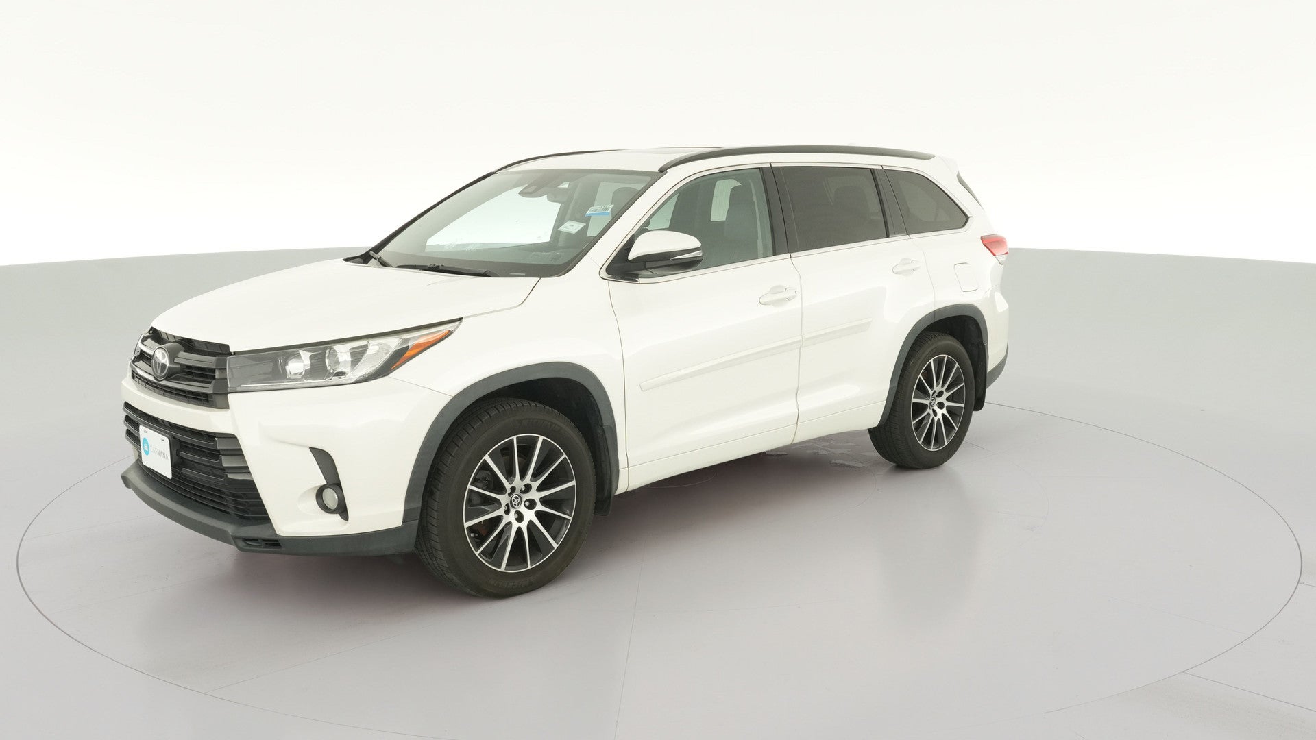 2017 Toyota Highlander vehicle photo