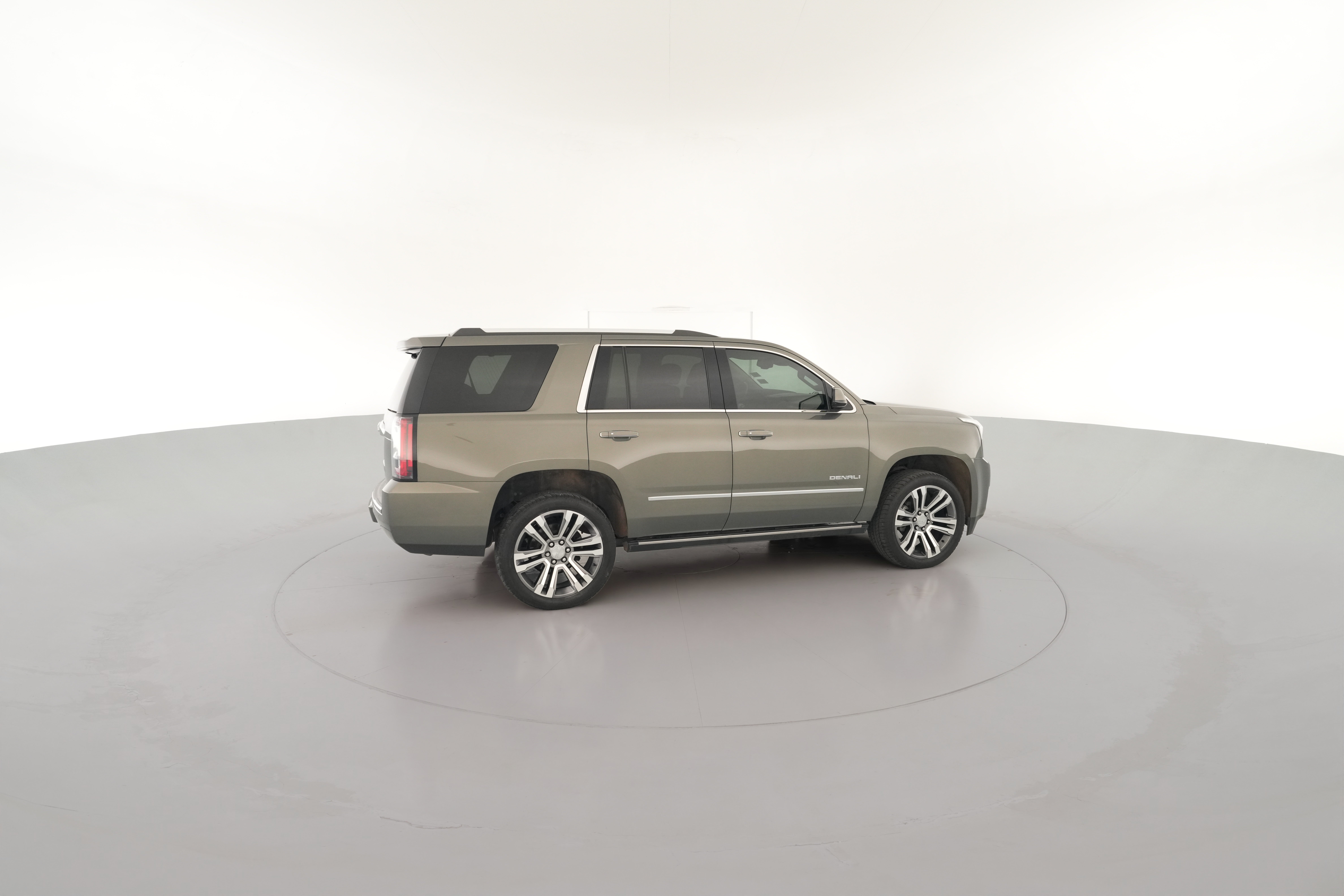 2018 GMC Yukon Denali - Photo 45