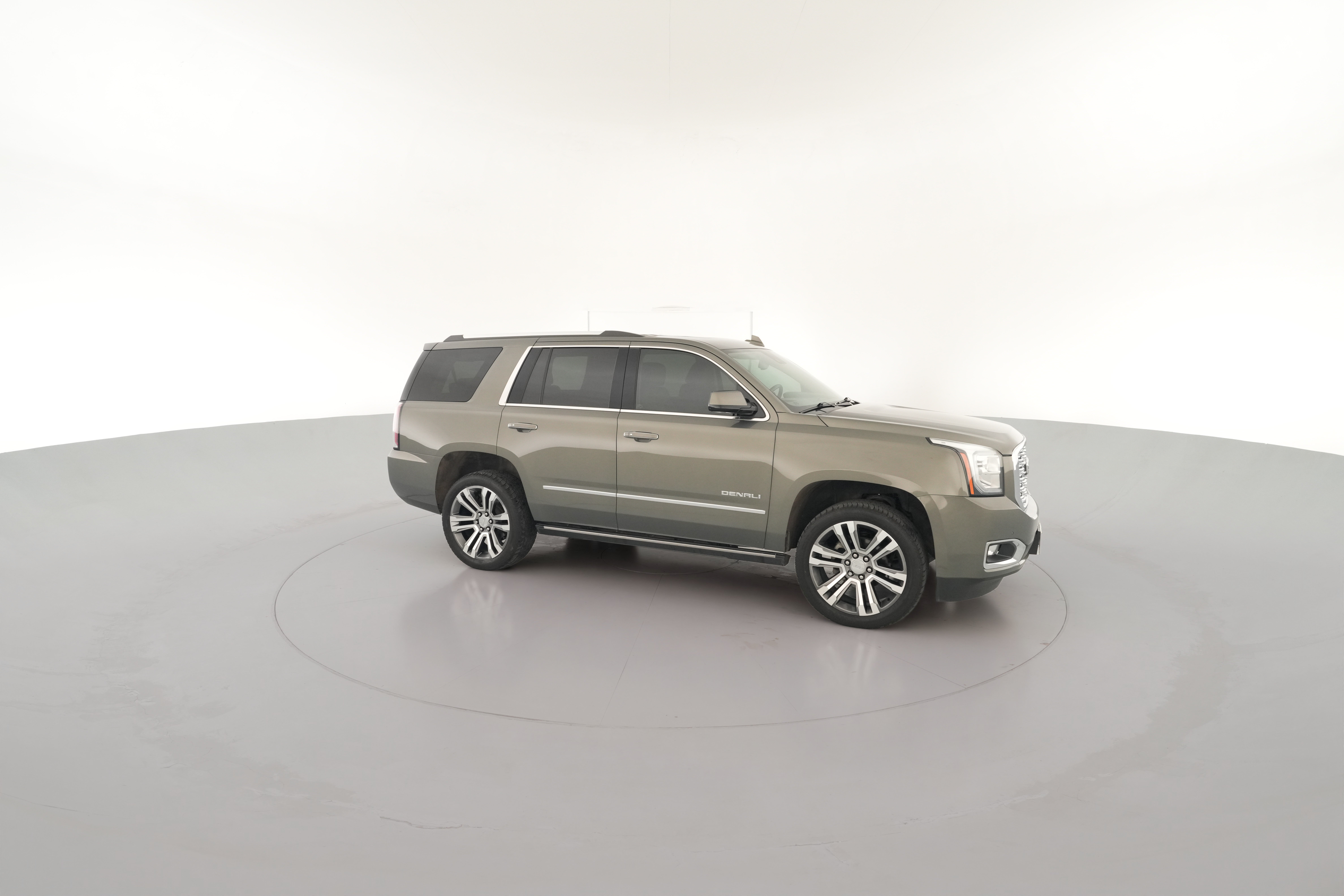 2018 GMC Yukon Denali - Photo 47