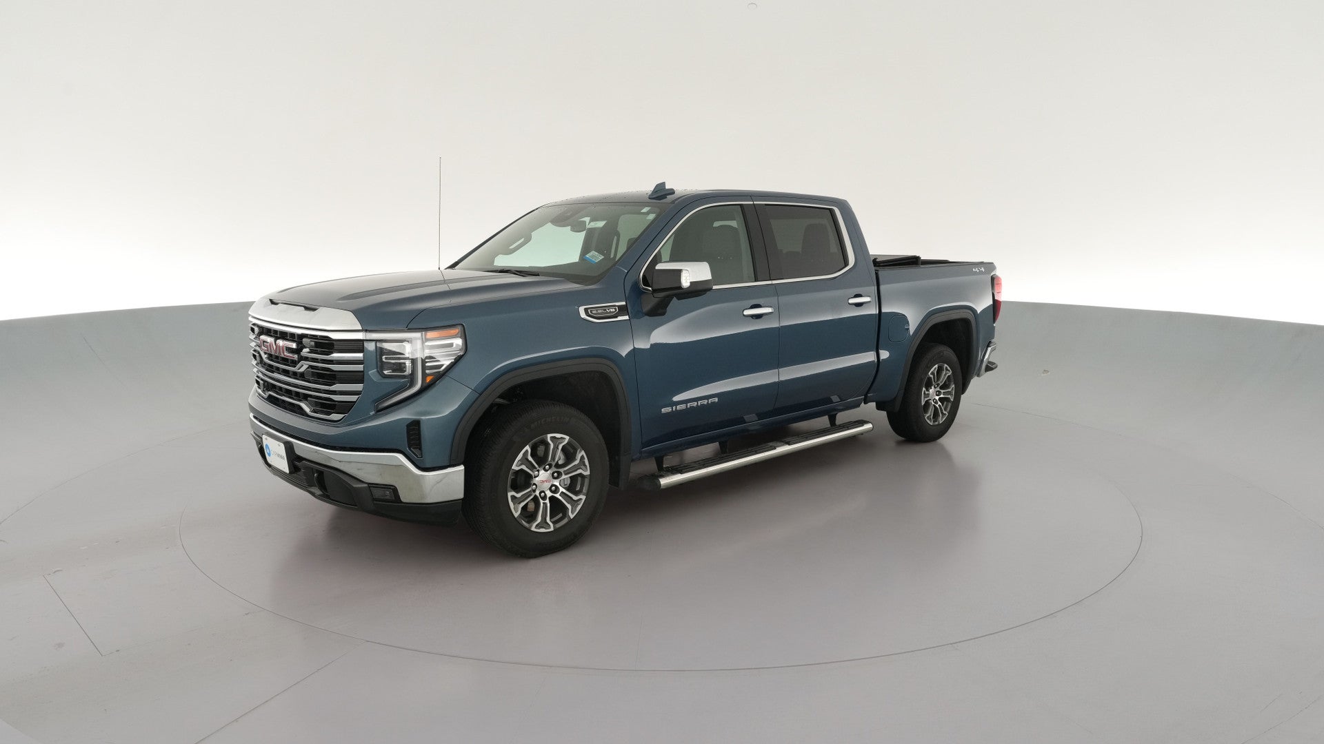 2024 GMC Sierra 1500 Crew Cab vehicle photo