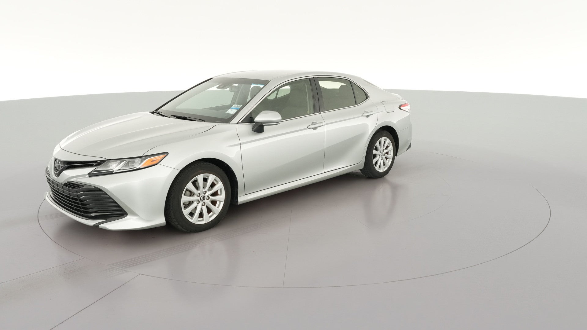 2018 Toyota Camry vehicle photo