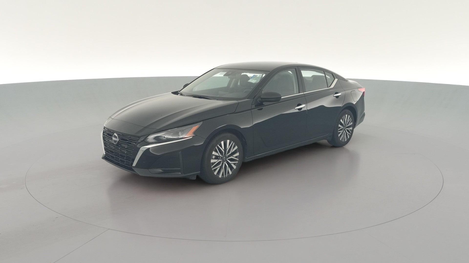 2025 Nissan Altima vehicle photo