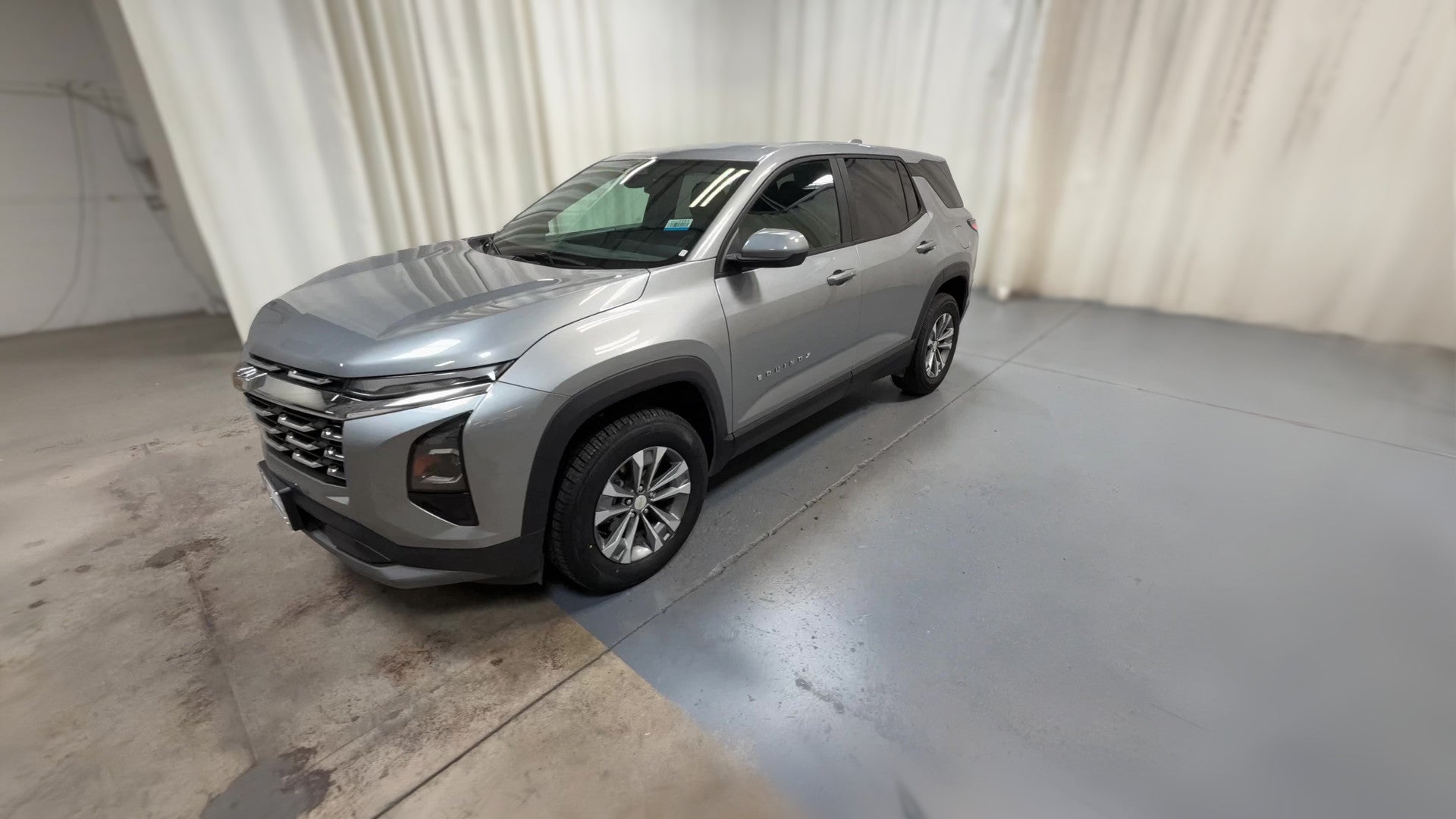 2025 Chevrolet Equinox vehicle photo