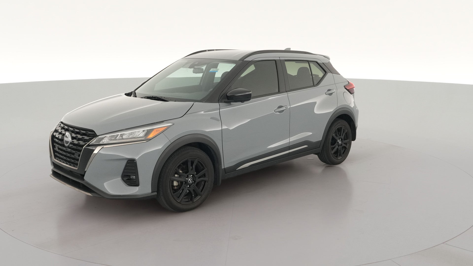2024 Nissan Kicks vehicle photo