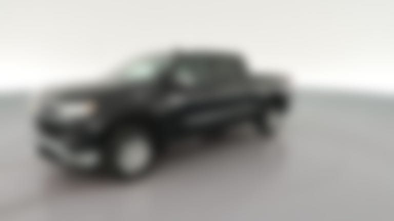 2025 Chevrolet Silverado 1500 Crew Cab vehicle photo