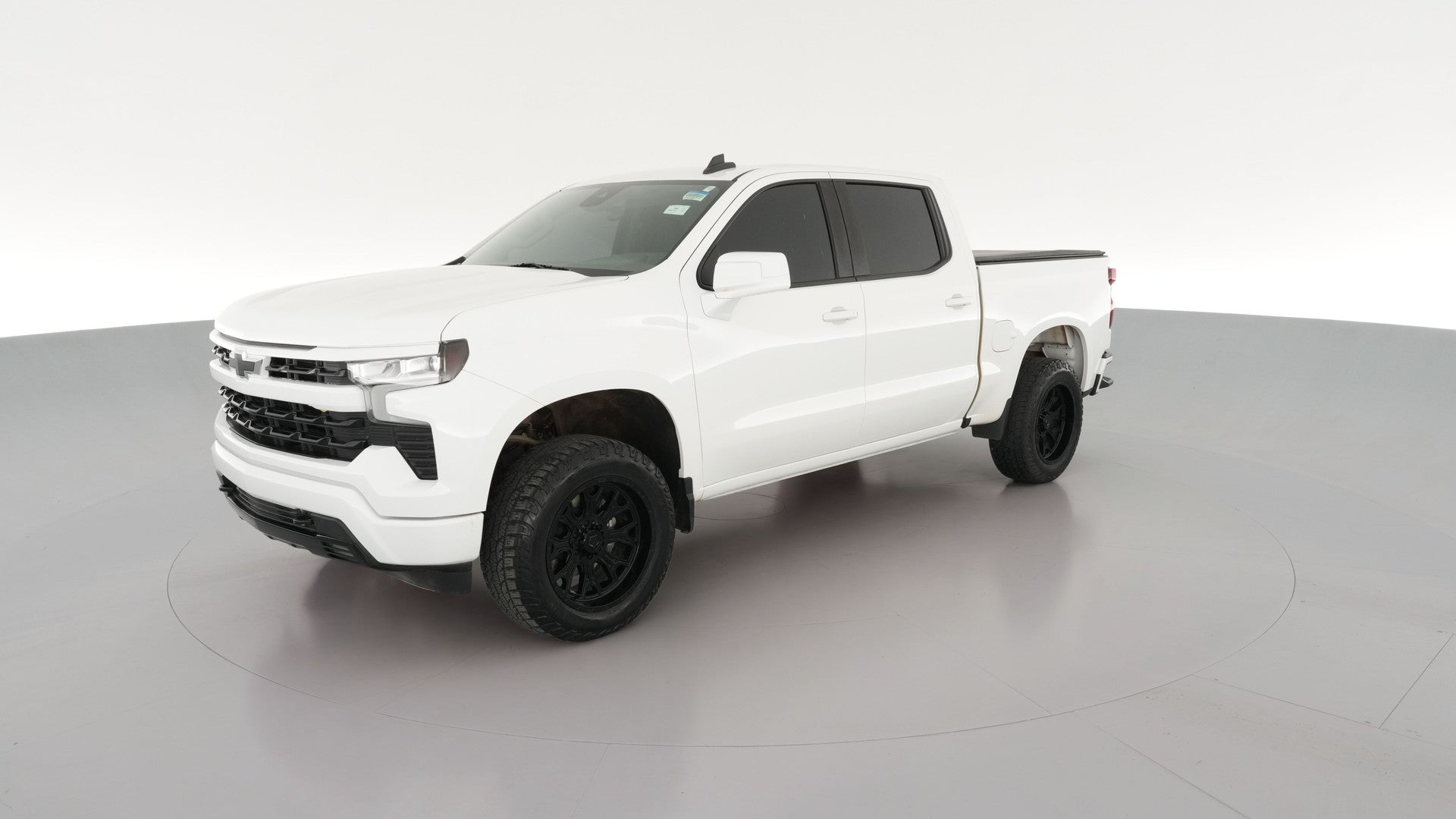 2022 Chevrolet Silverado 1500 Crew Cab vehicle photo
