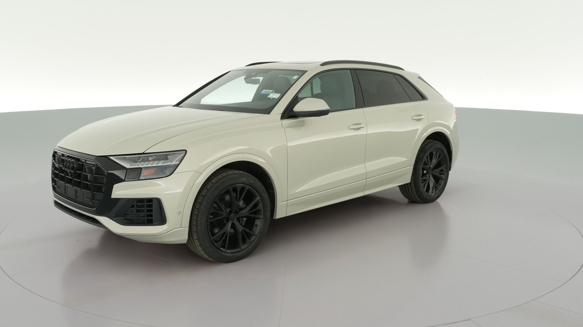2023 Audi Q8 vehicle photo