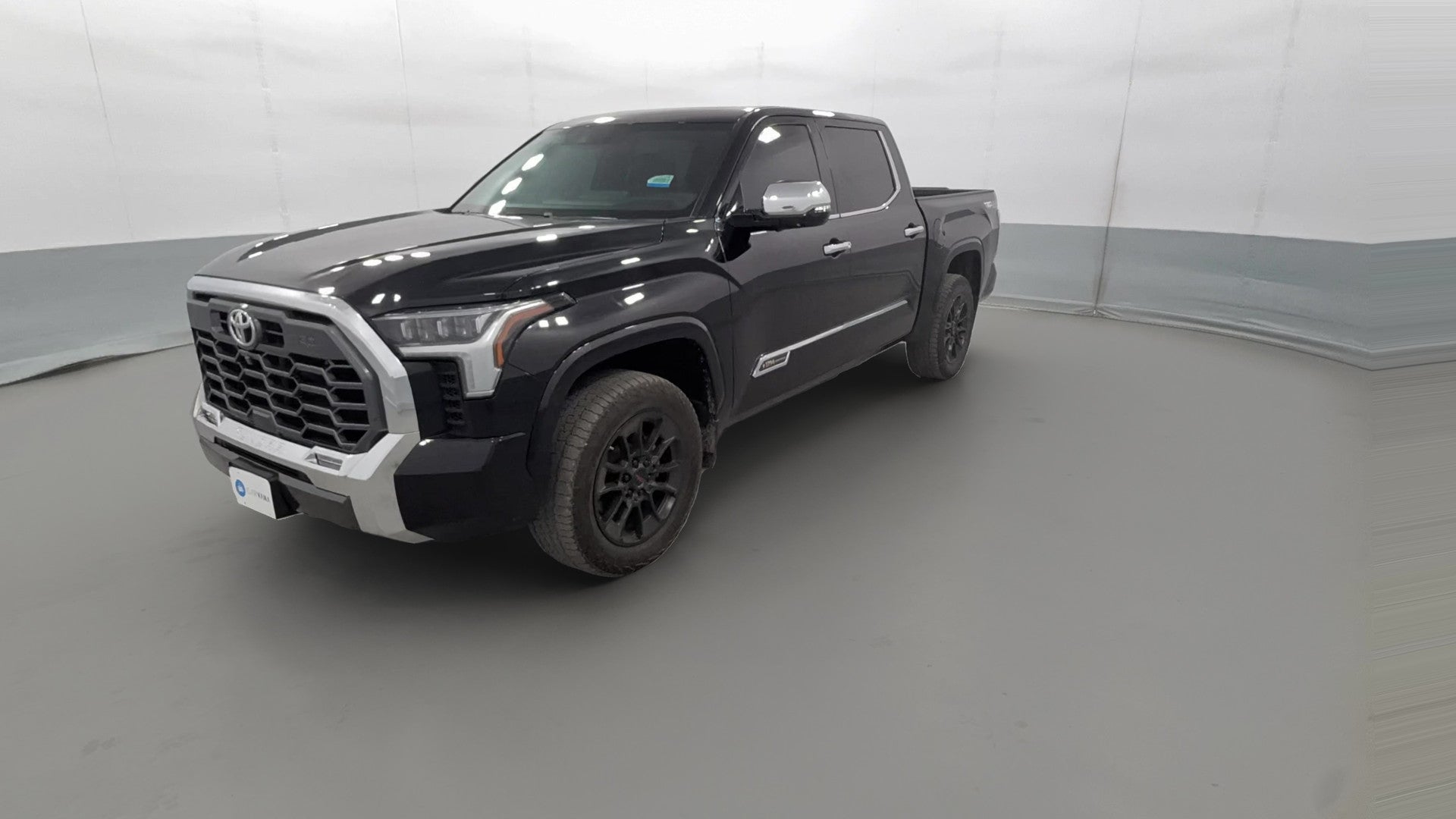 2023 Toyota Tundra CrewMax vehicle photo