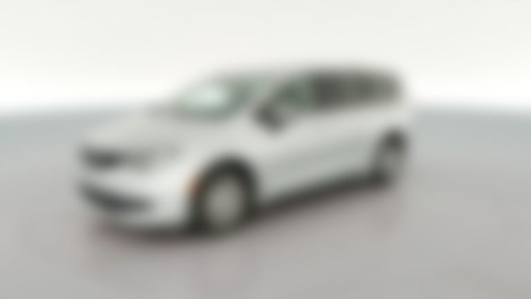 2023 Chrysler Voyager vehicle photo
