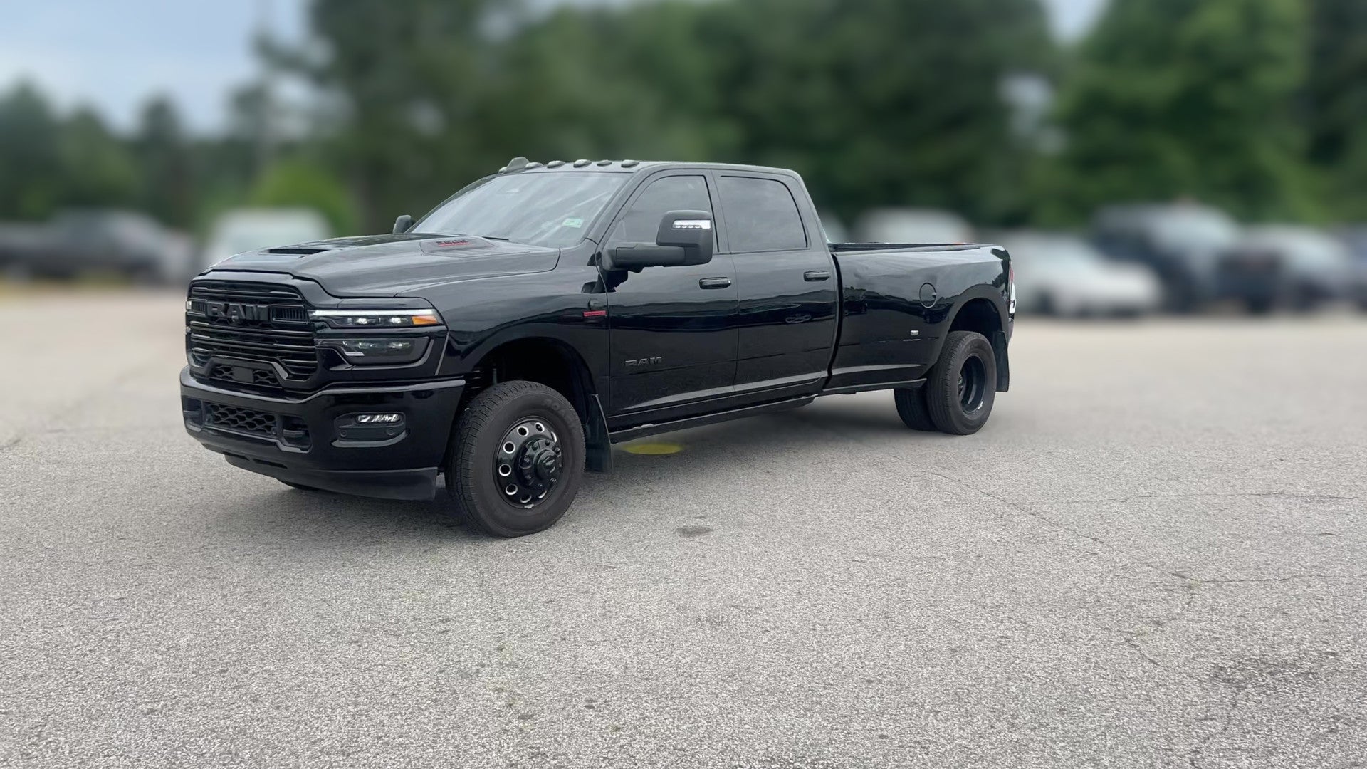 2025 Ram 3500 Crew Cab vehicle photo