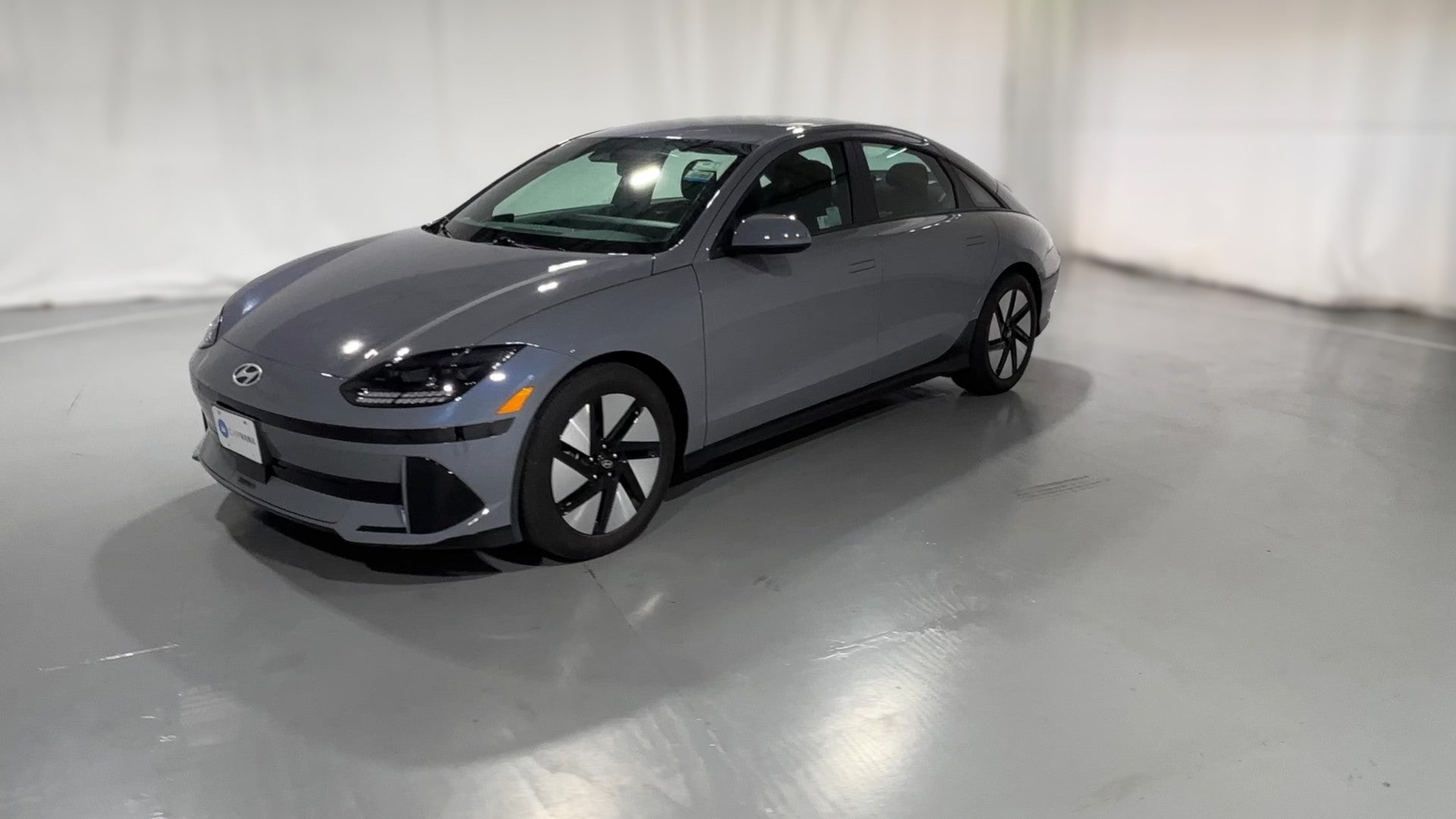 2024 Hyundai IONIQ 6 vehicle photo