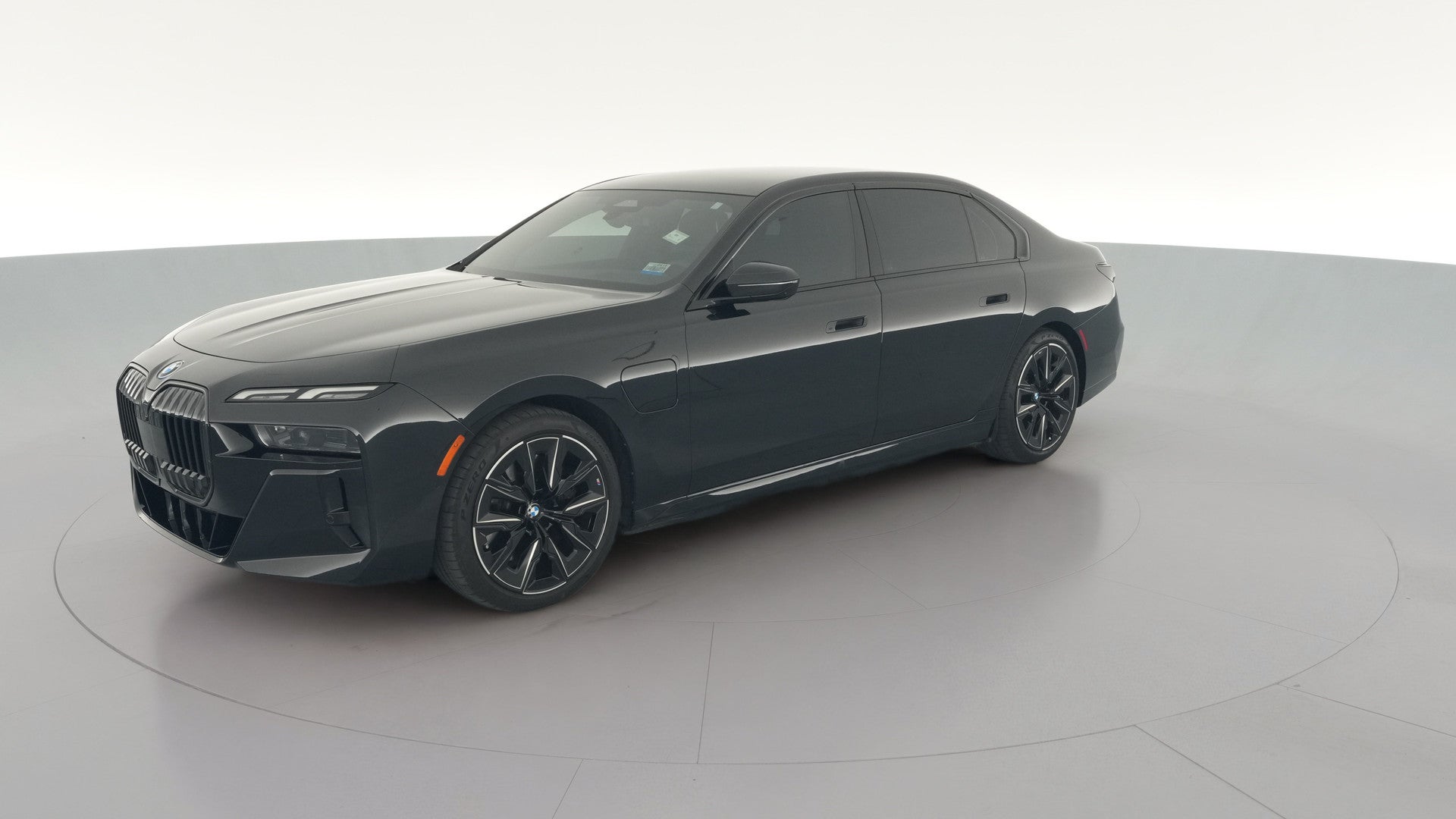 2025 BMW 7 Series vehicle photo