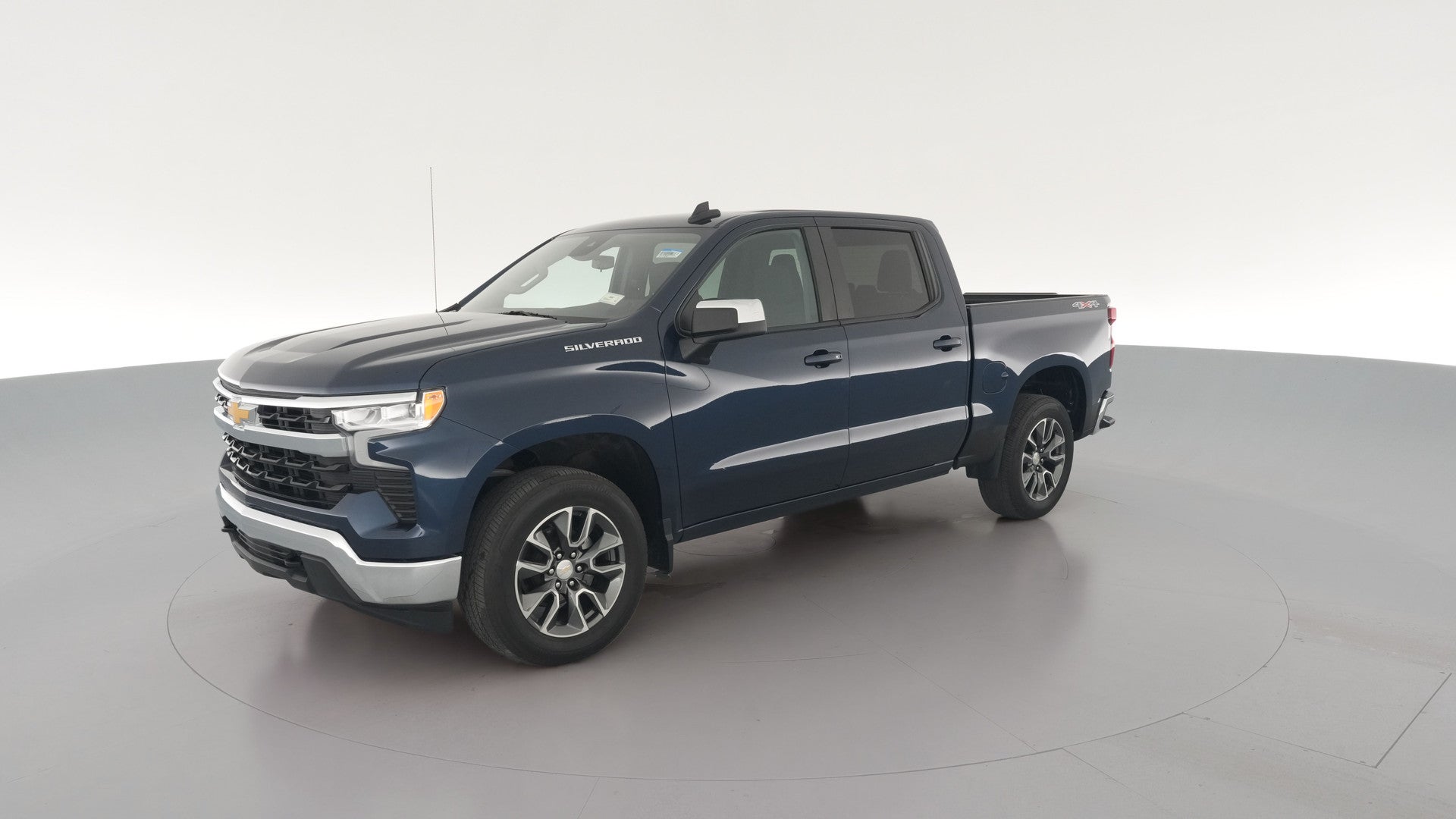 2023 Chevrolet Silverado 1500 Crew Cab vehicle photo