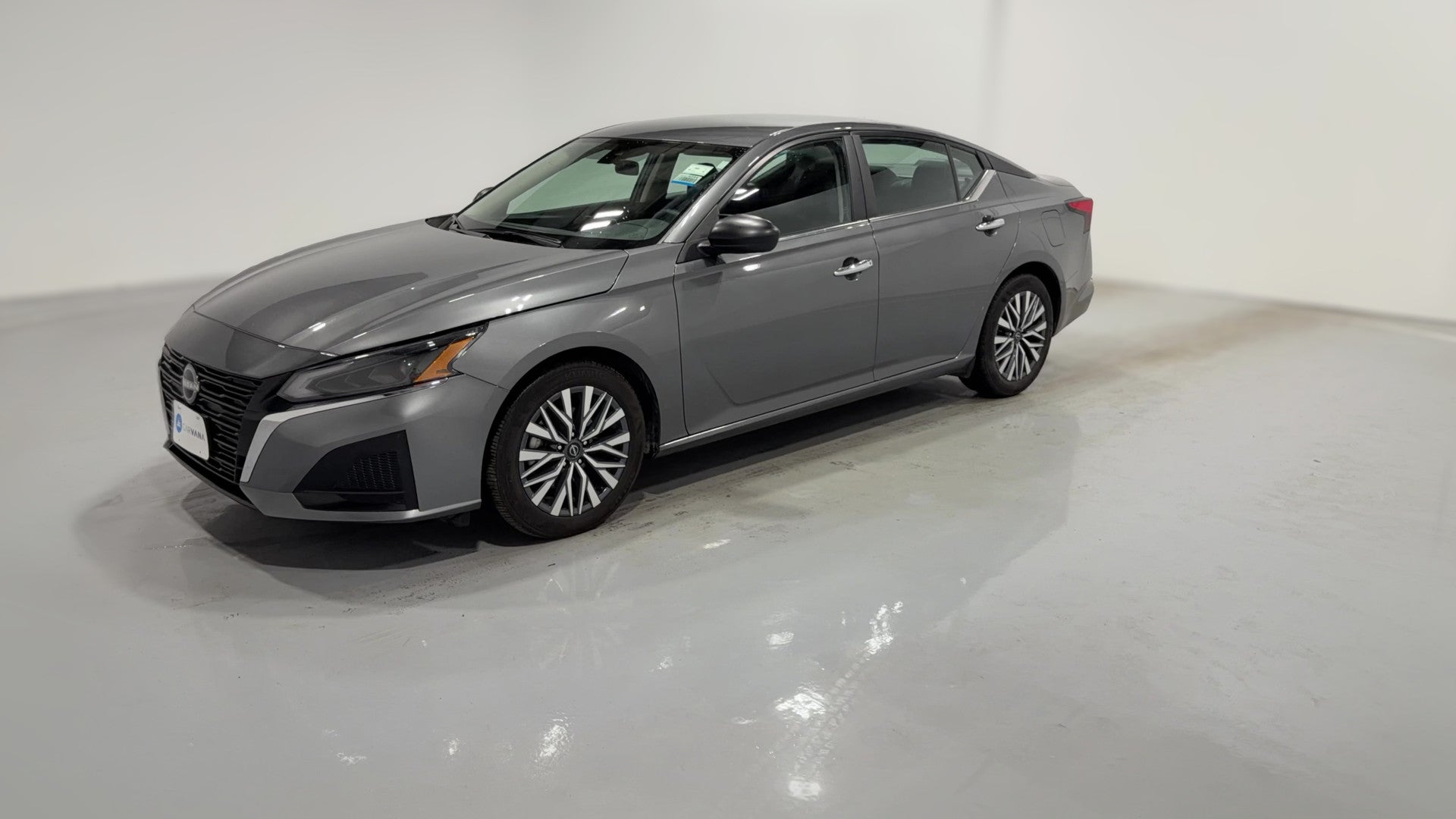 2025 Nissan Altima vehicle photo