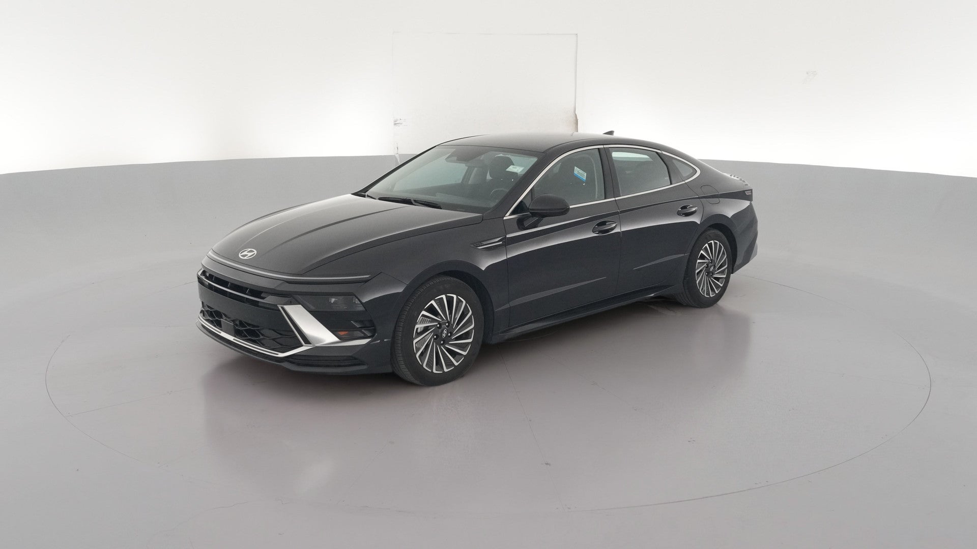 2025 Hyundai Sonata Hybrid vehicle photo