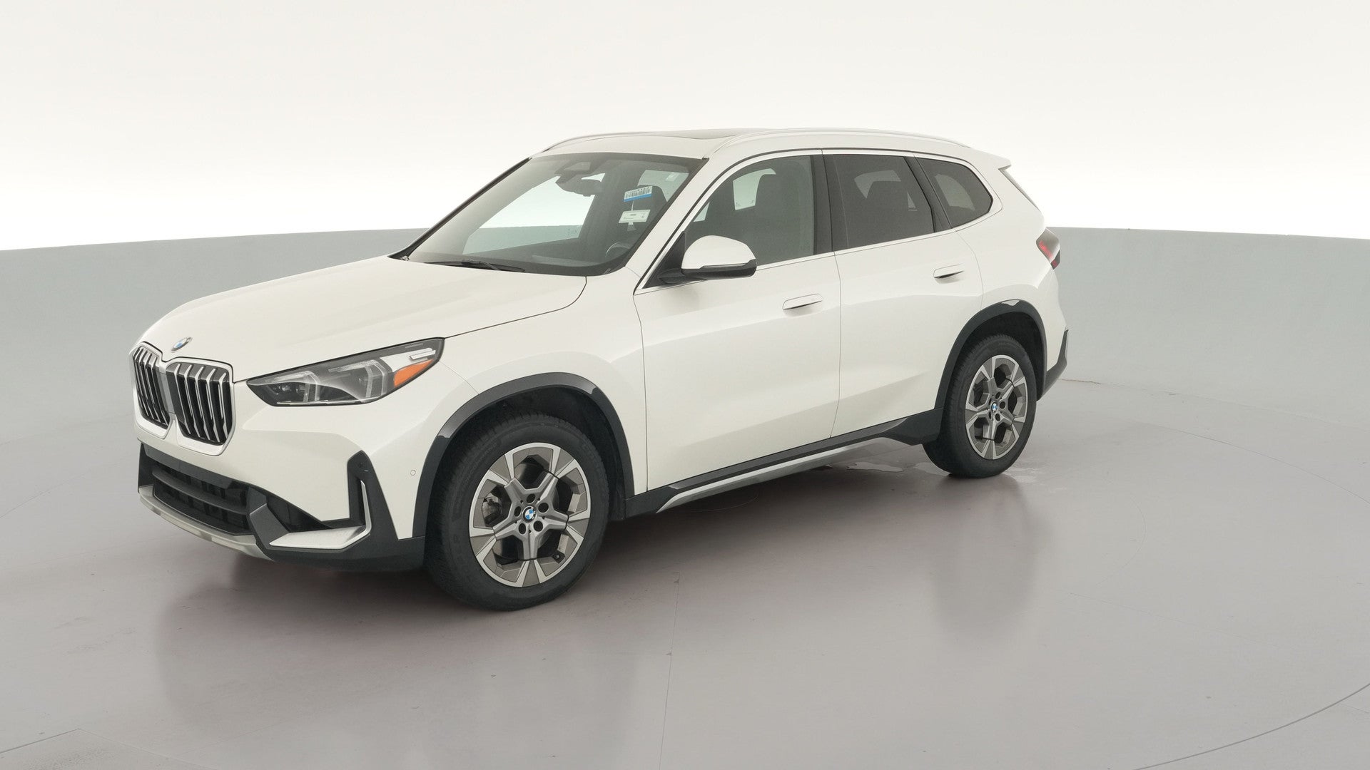 2025 BMW X1 vehicle photo
