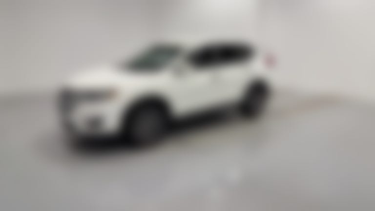 2017 Nissan Rogue vehicle photo