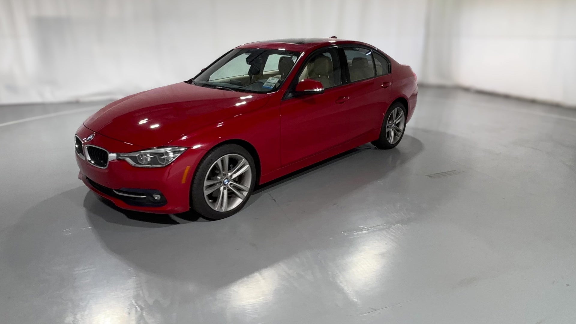 2016 BMW 3 Series vehicle photo