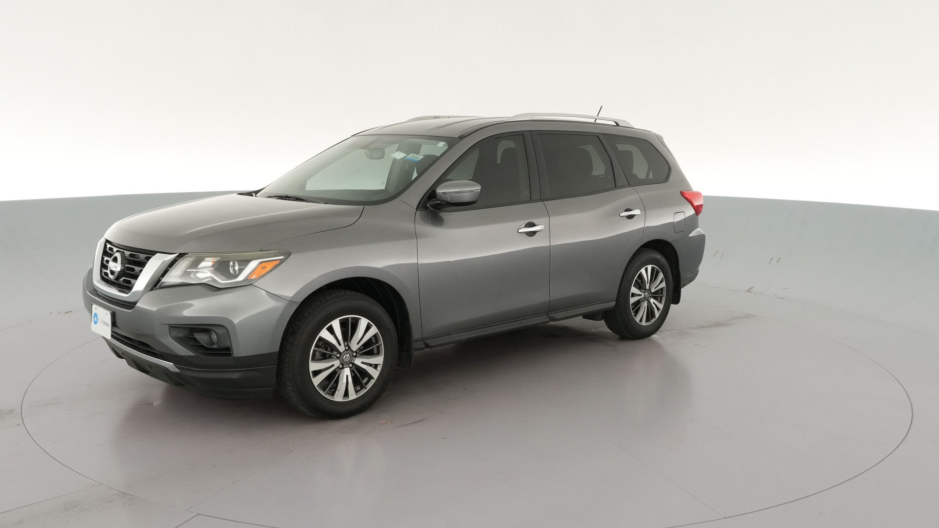 2017 Nissan Pathfinder vehicle photo