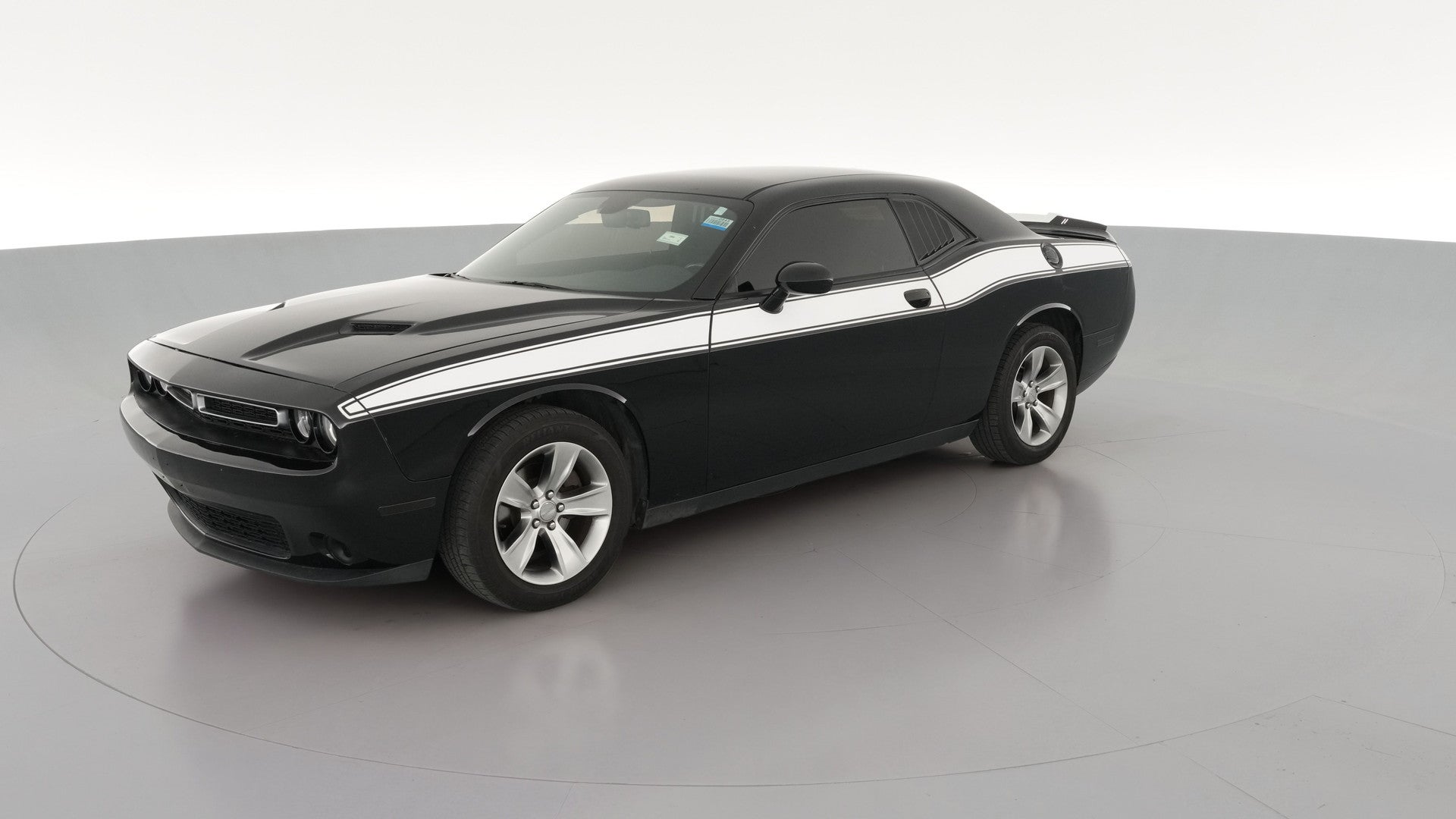 2018 Dodge Challenger vehicle photo