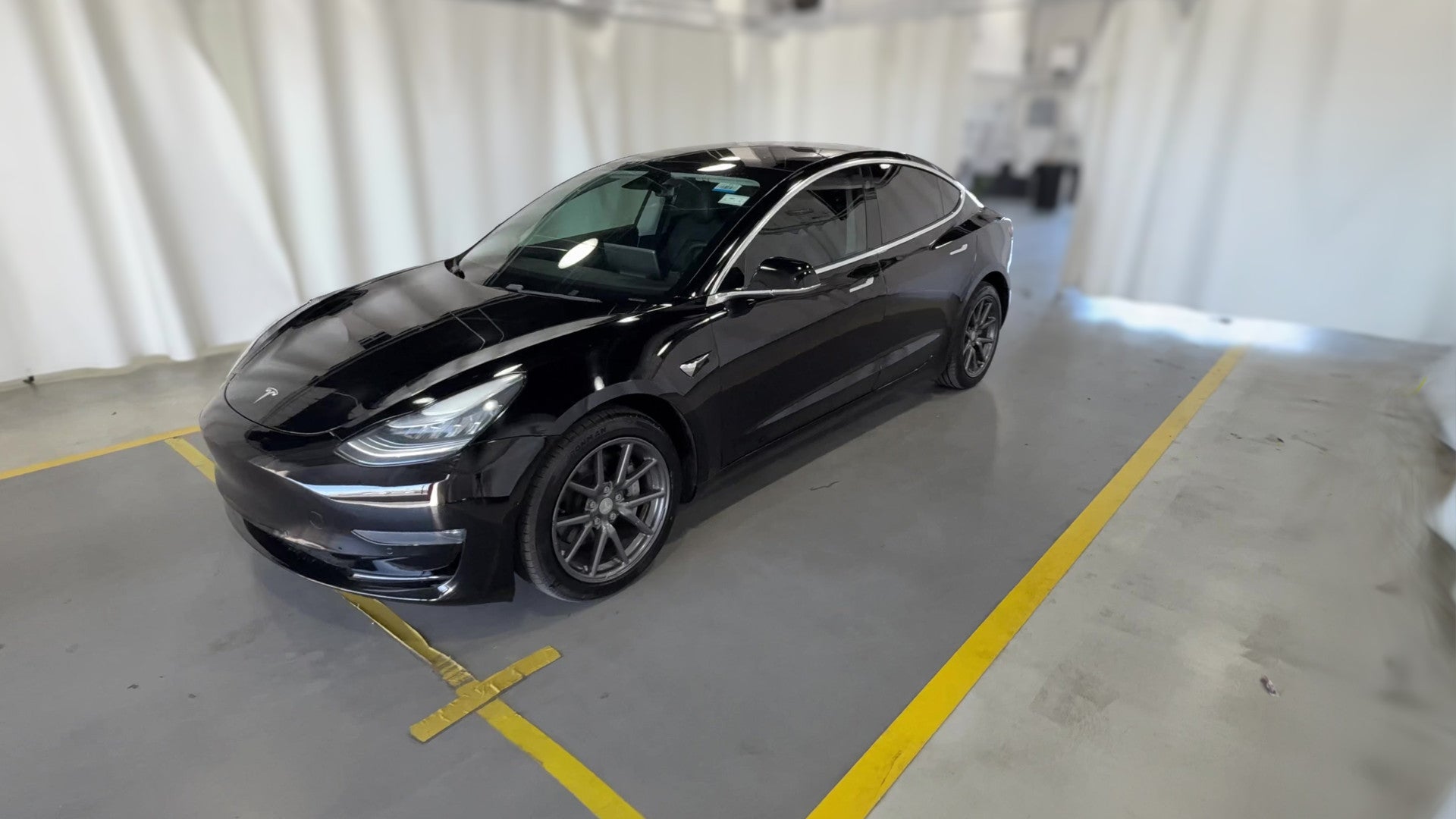 2020 Tesla Model 3 vehicle photo