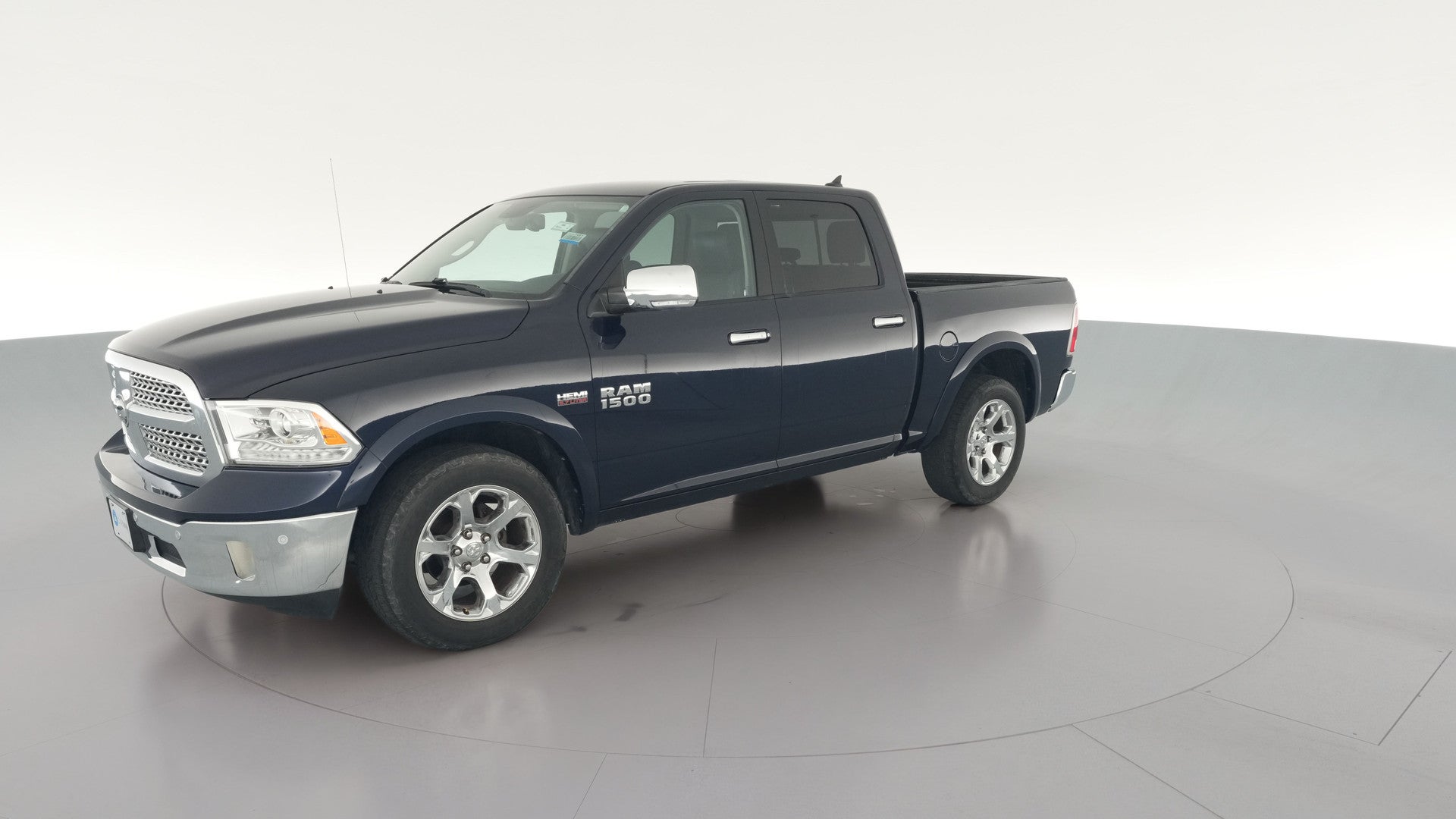 2017 Ram 1500 Crew Cab vehicle photo