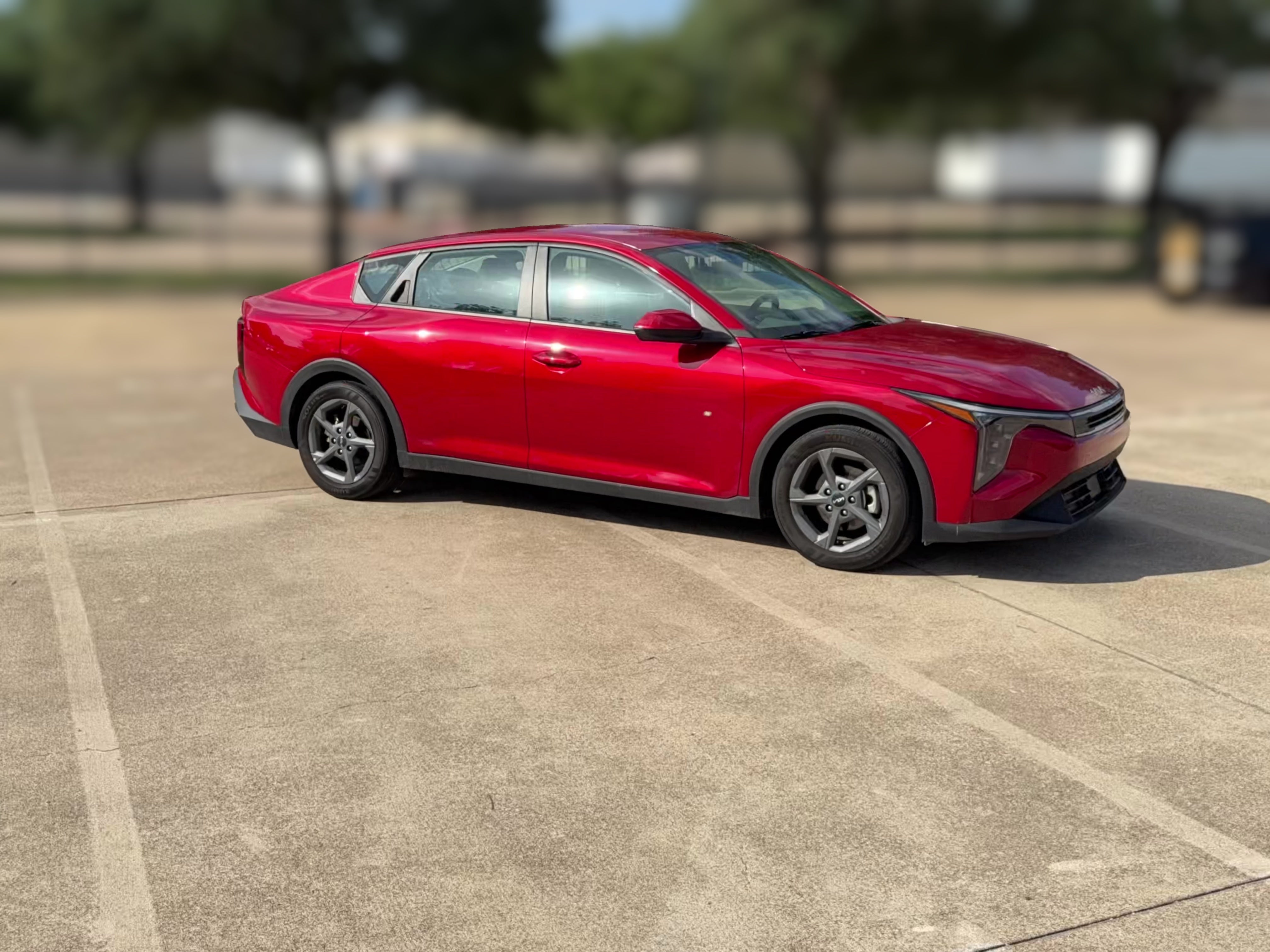 2025 Kia K4 LXS - Photo 34