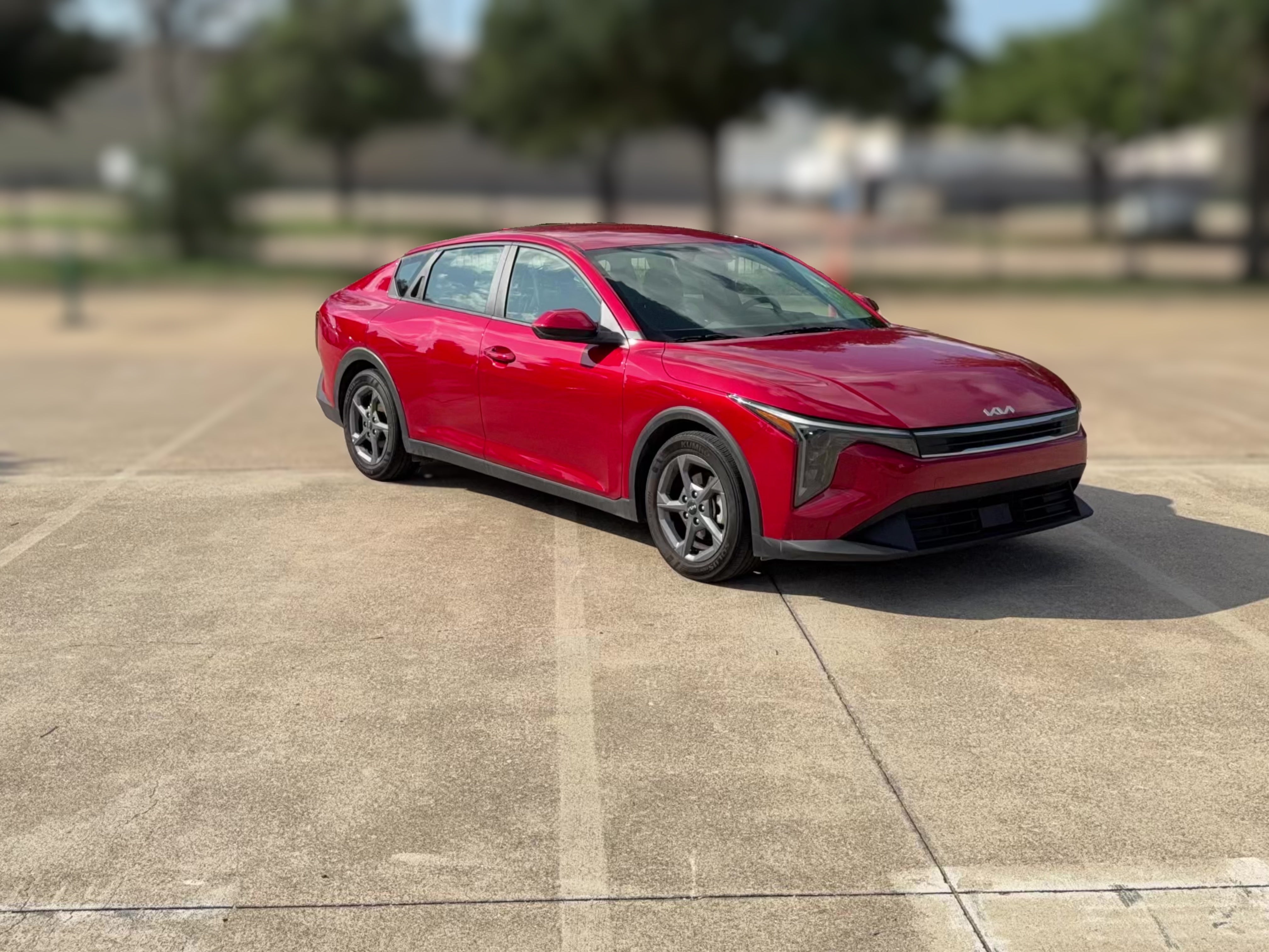 2025 Kia K4 LXS - Photo 35
