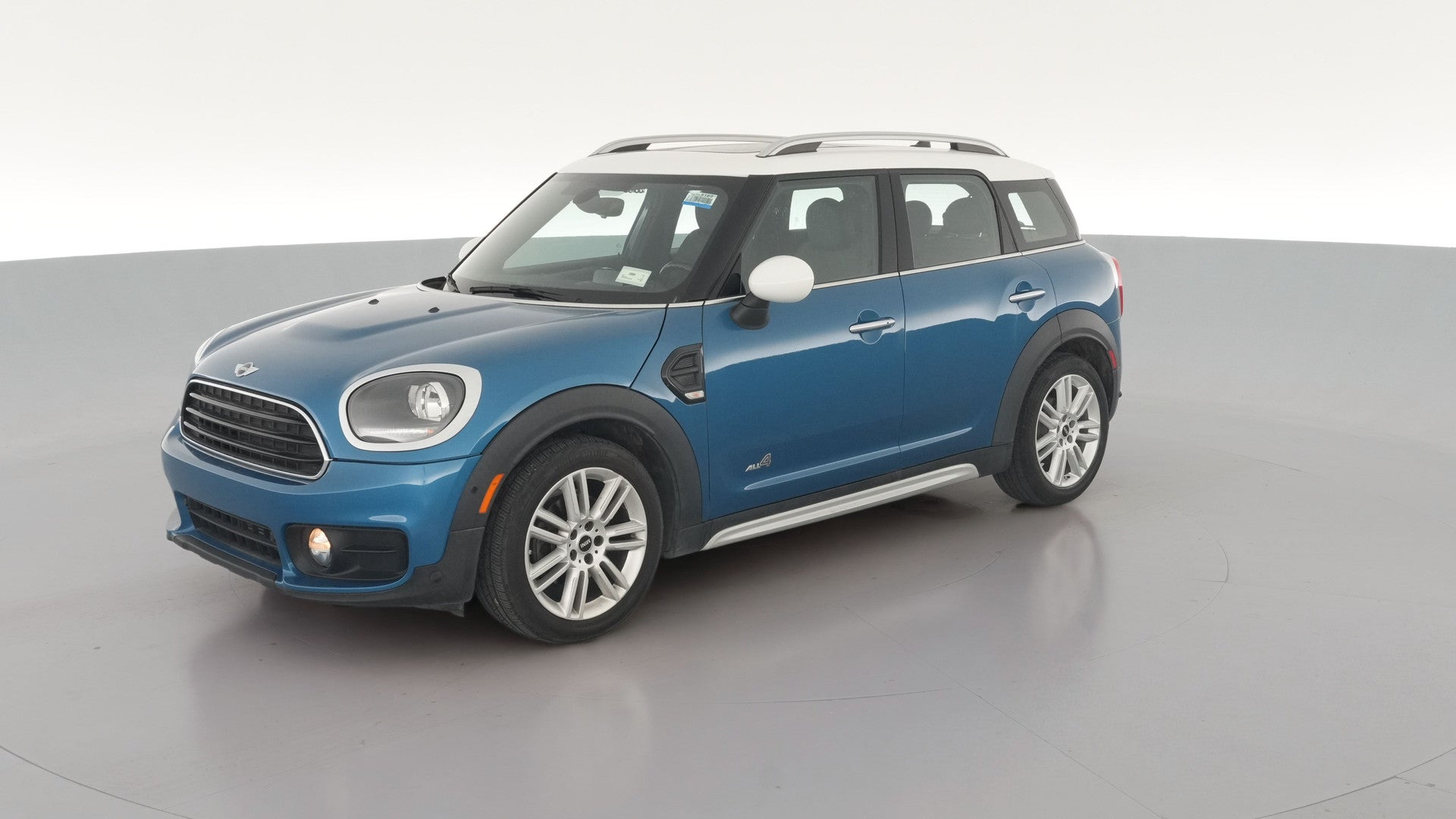 2017 MINI Countryman vehicle photo