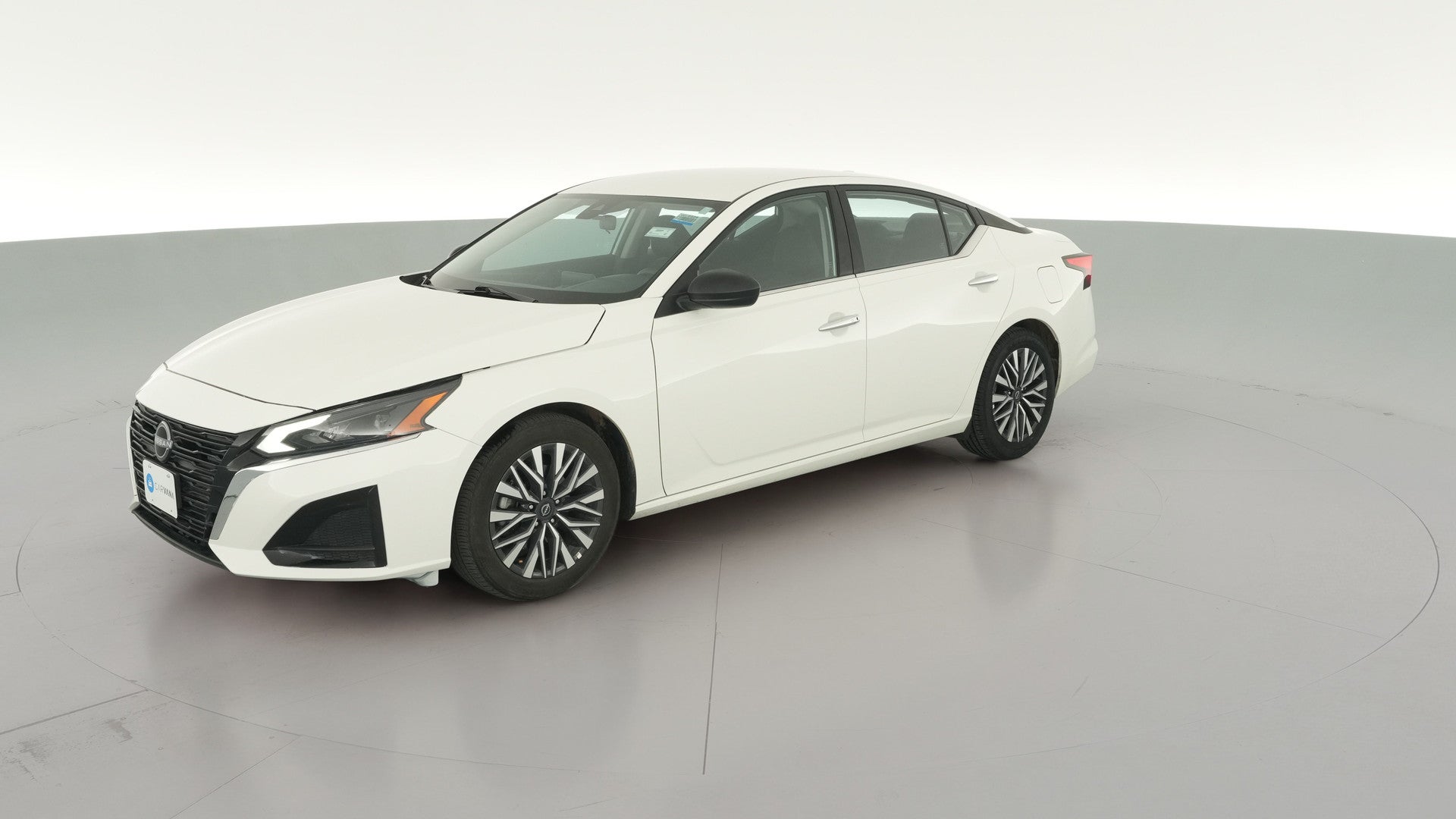 2025 Nissan Altima vehicle photo