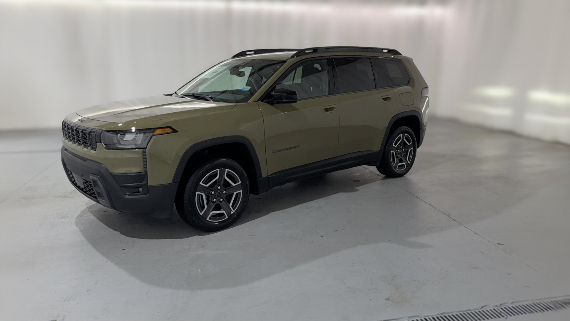 2026 Jeep Cherokee vehicle photo
