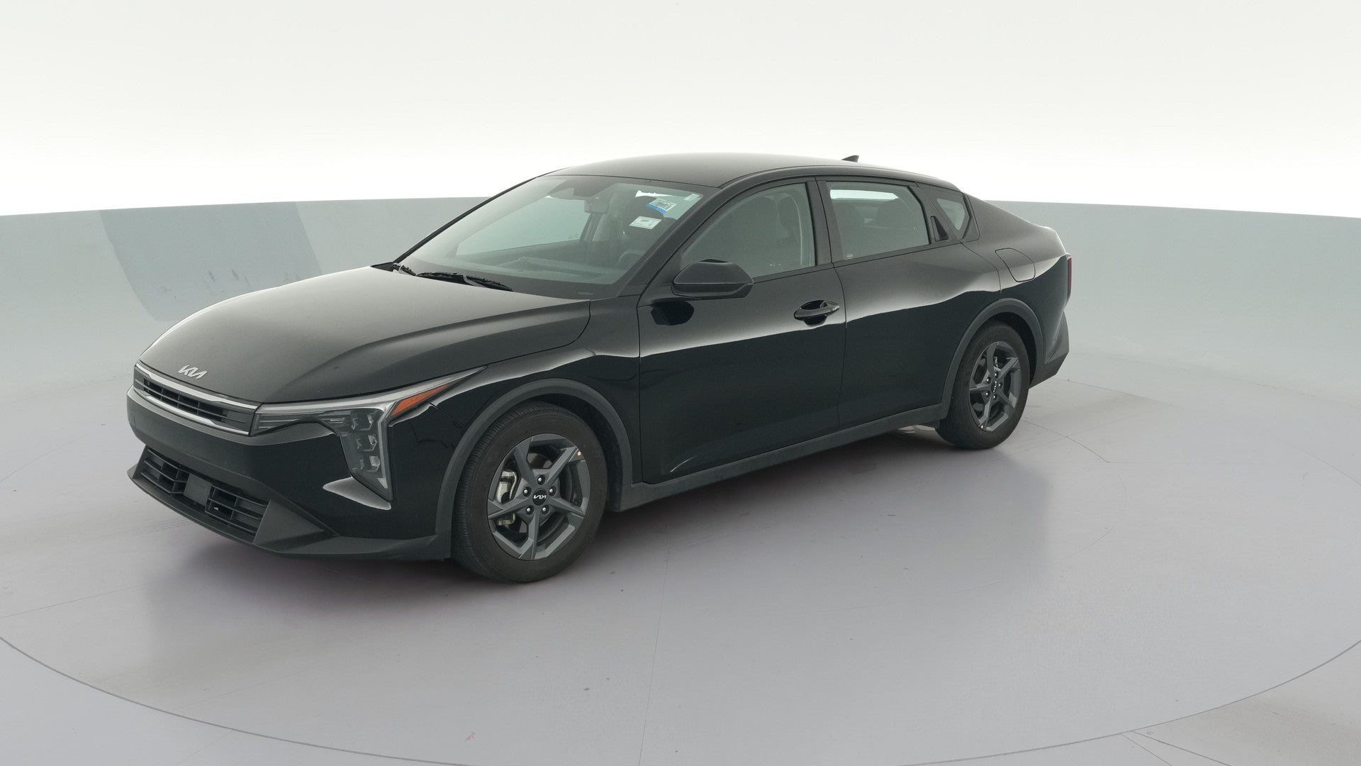 2025 Kia K4 vehicle photo