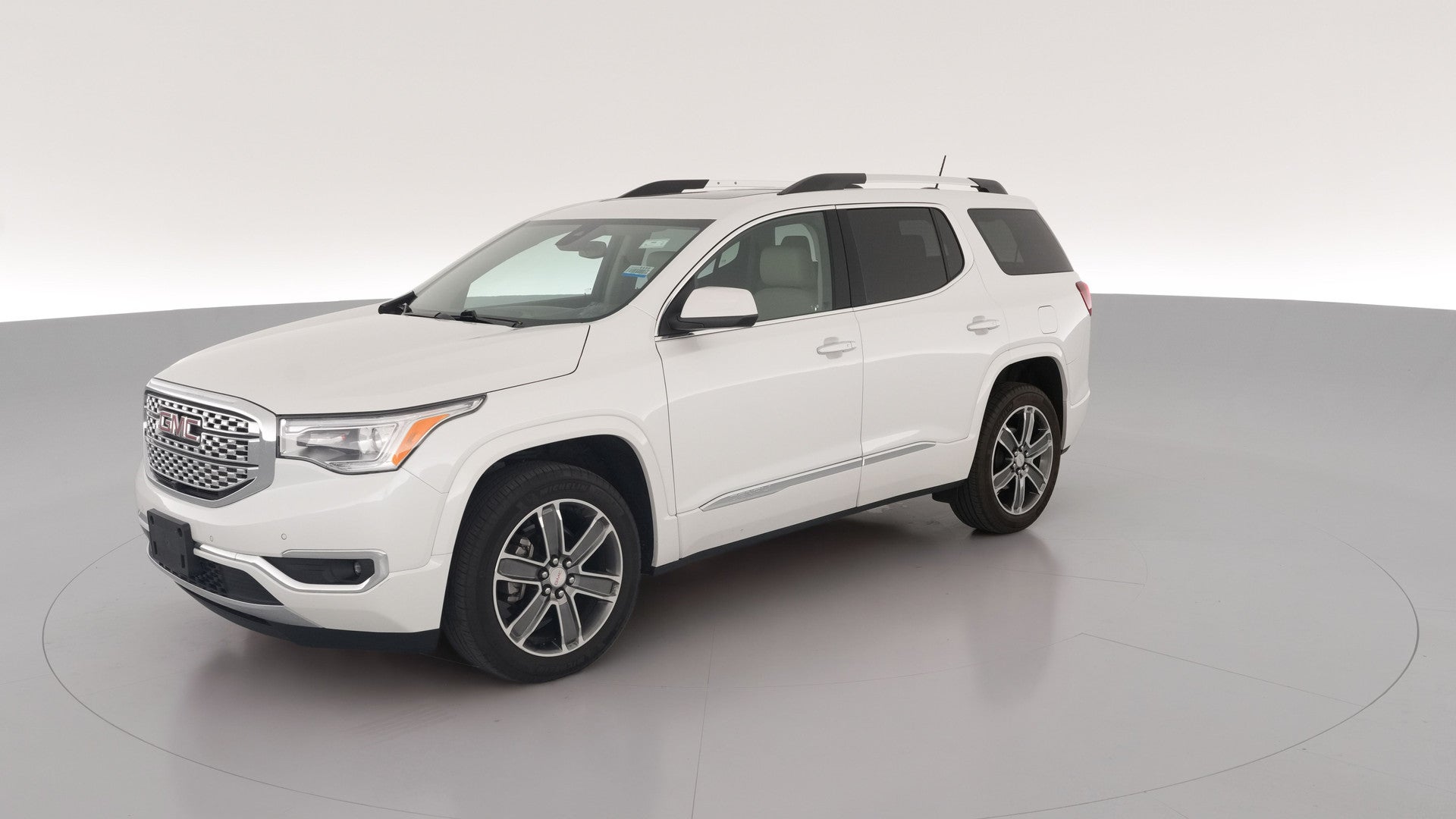 2019 GMC Acadia vehicle photo