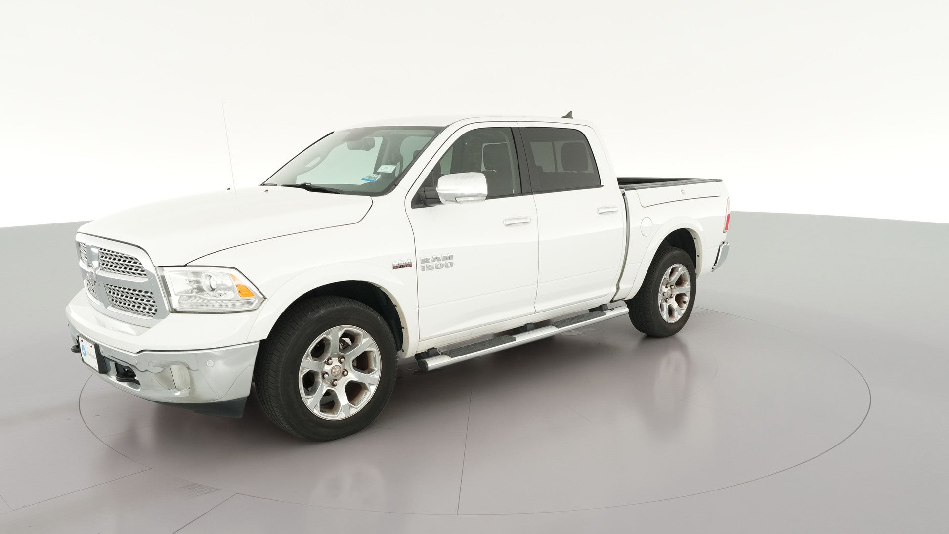 2017 Ram 1500 Crew Cab vehicle photo