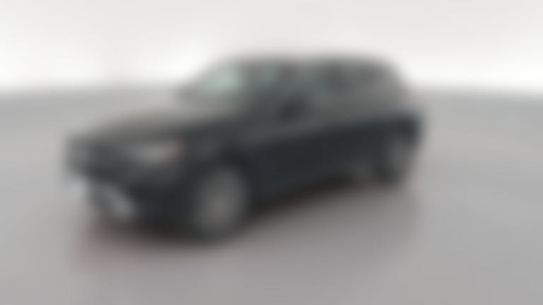 2024 Mercedes-Benz GLC vehicle photo