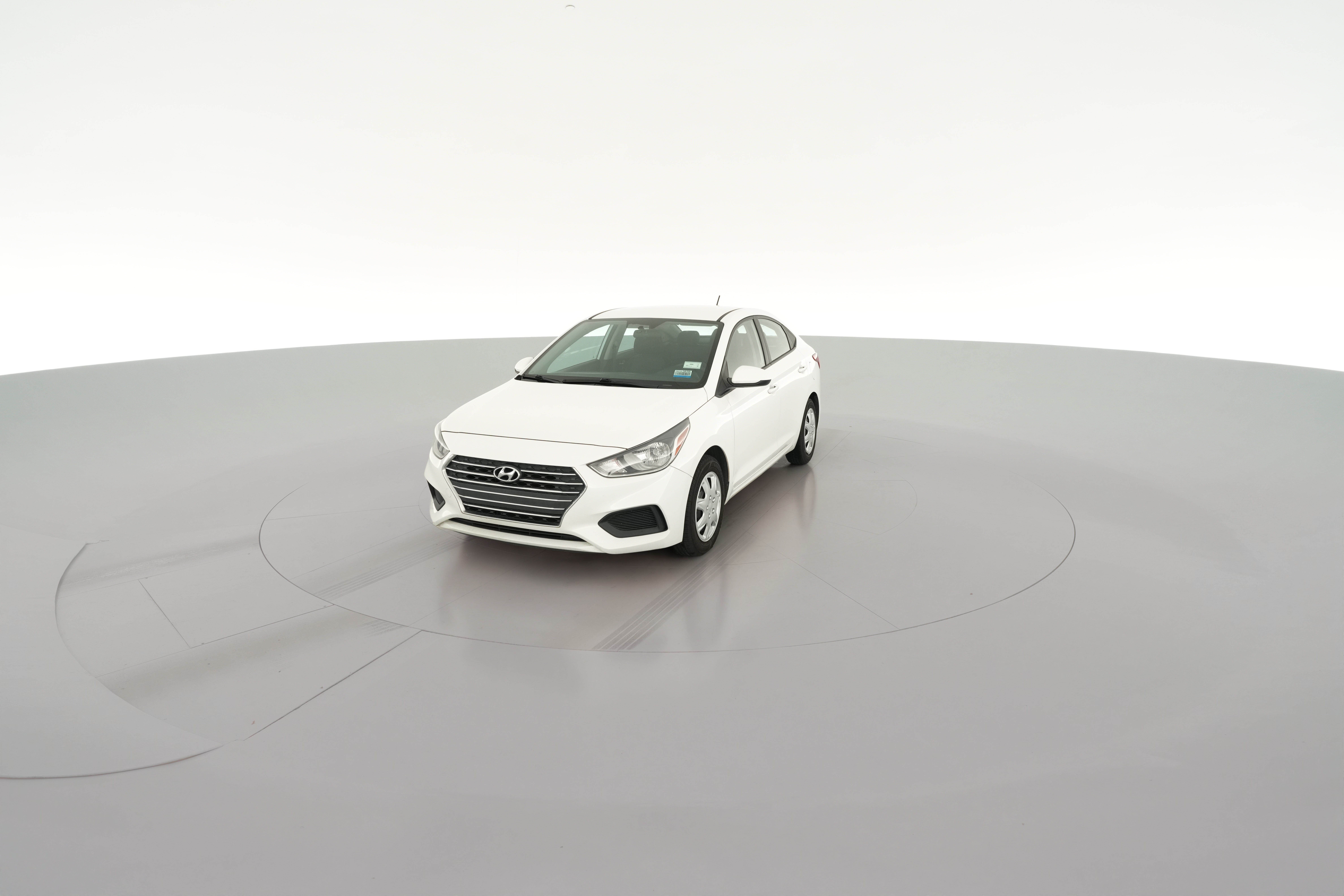 2021 Hyundai Accent SE - Photo 19