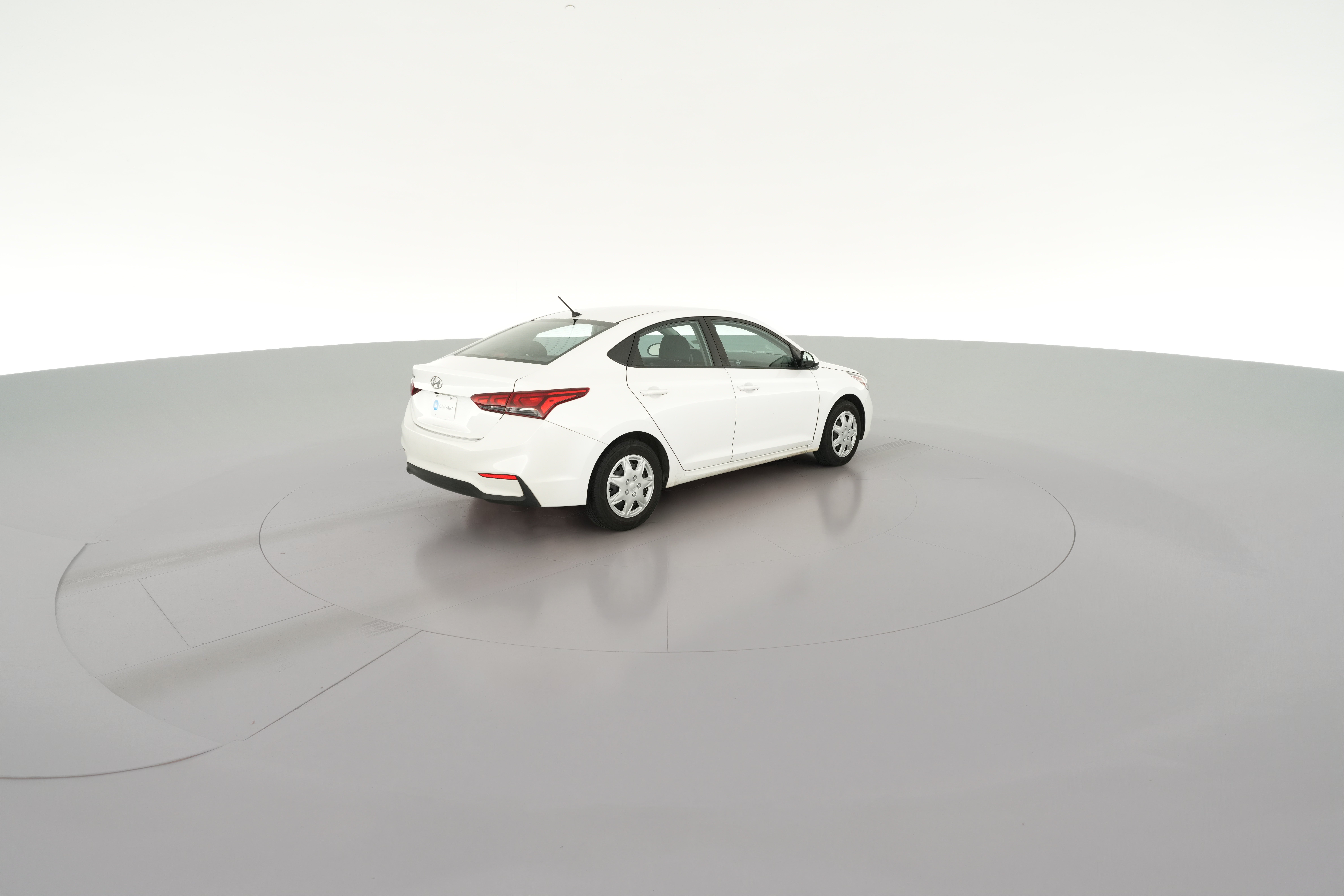 2021 Hyundai Accent SE - Photo 28