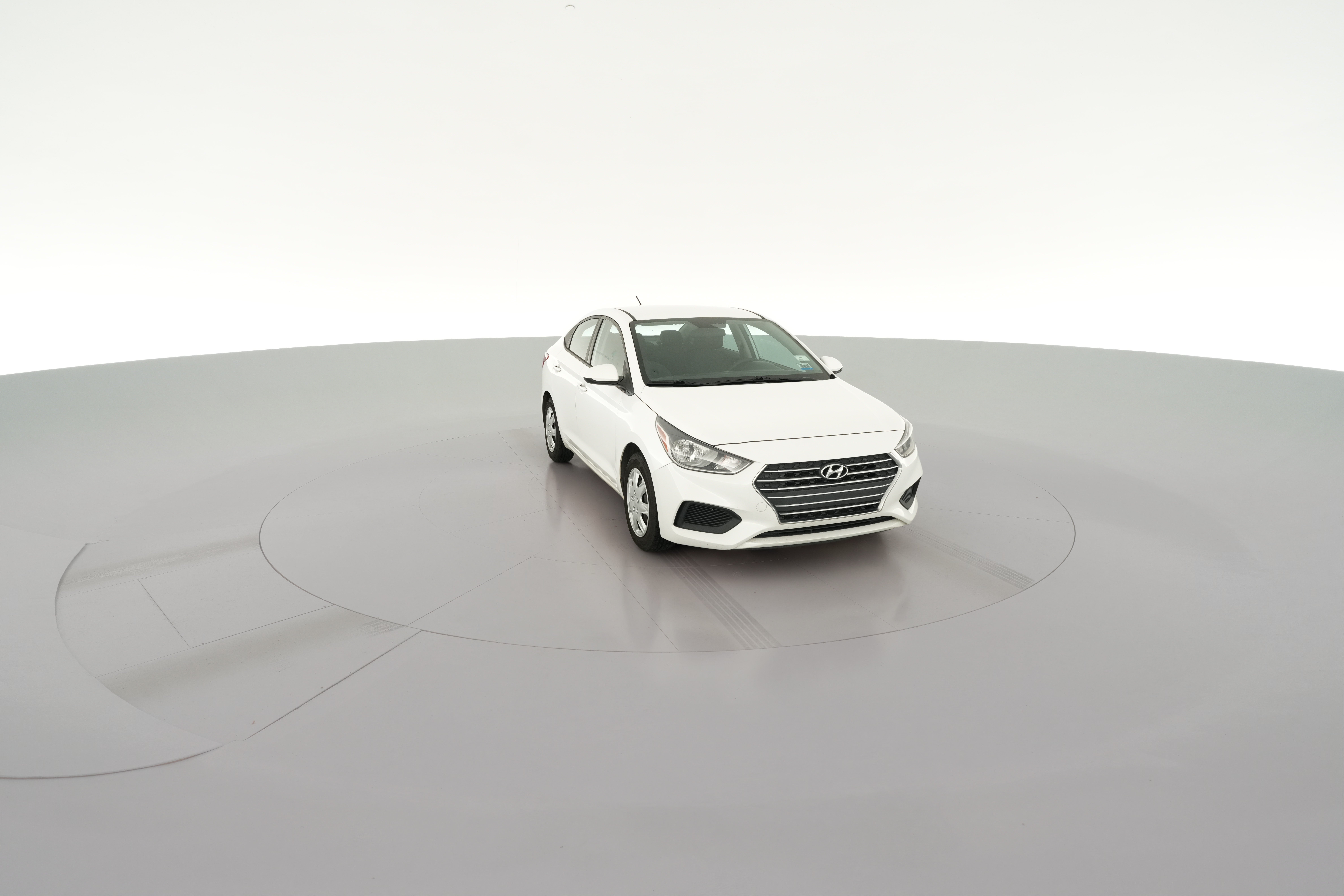 2021 Hyundai Accent SE - Photo 33