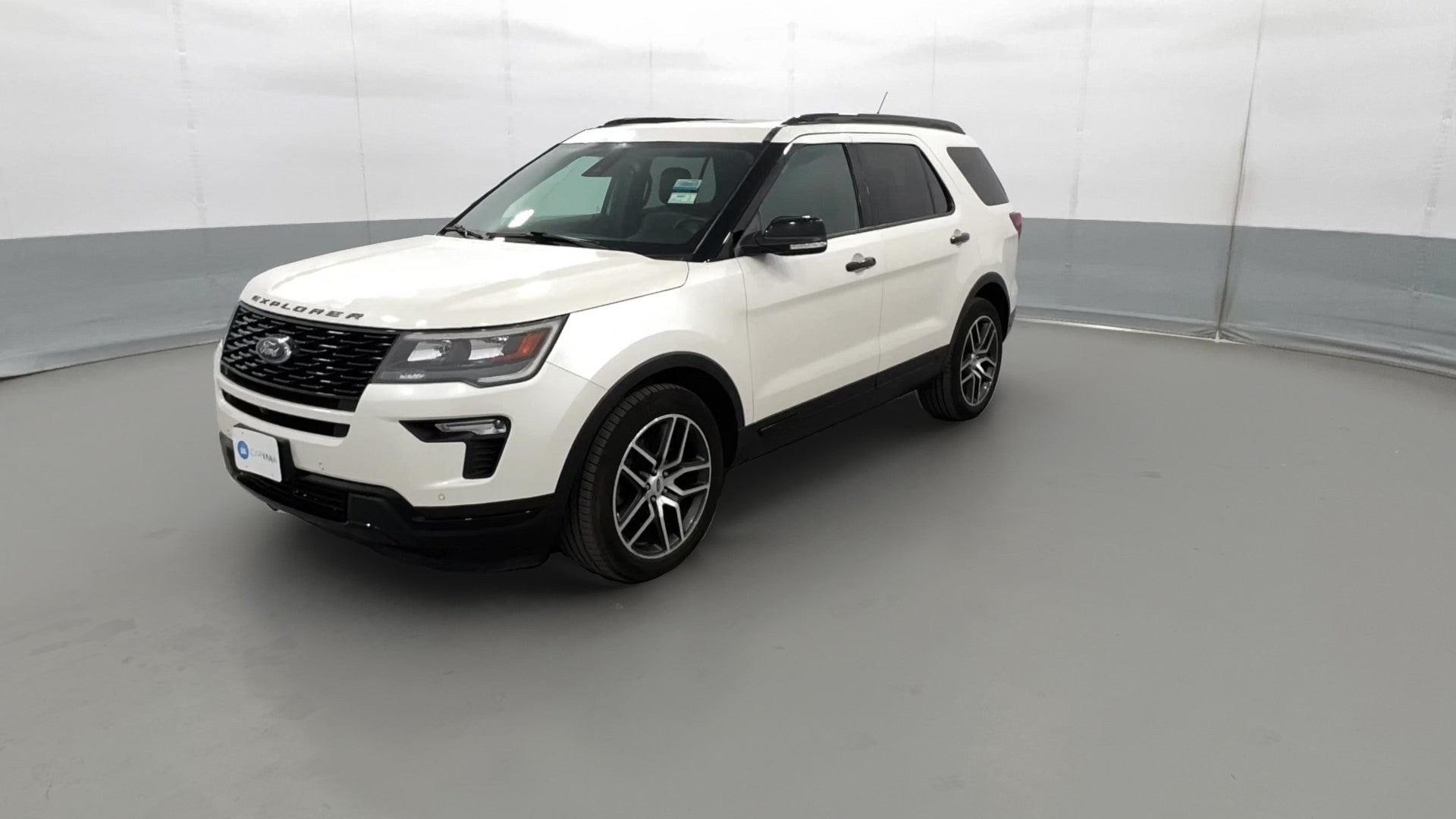 2018 Ford Explorer vehicle photo