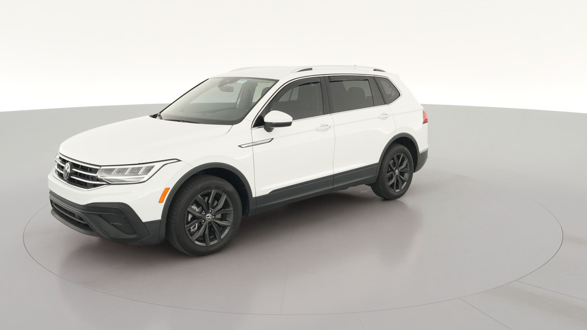2024 Volkswagen Tiguan vehicle photo