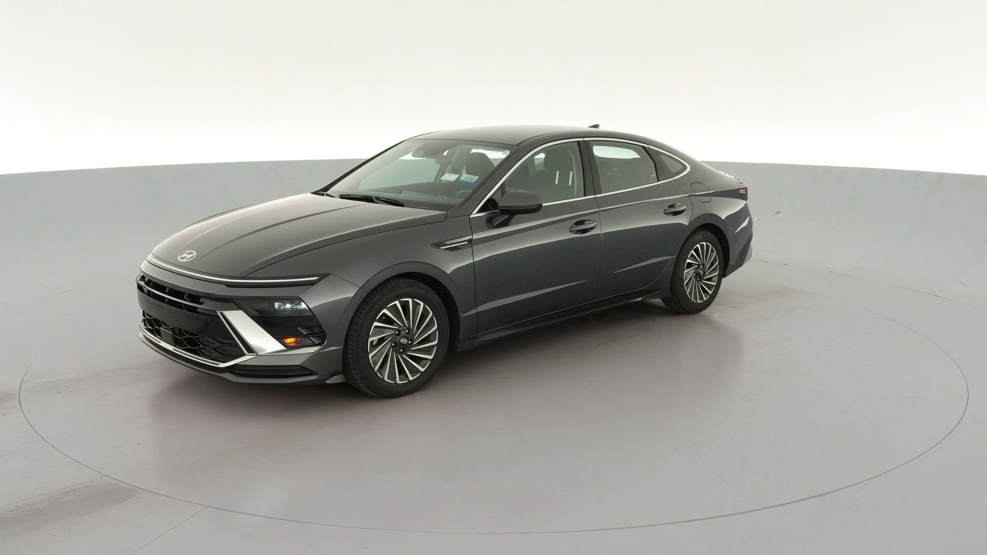 2025 Hyundai Sonata Hybrid vehicle photo