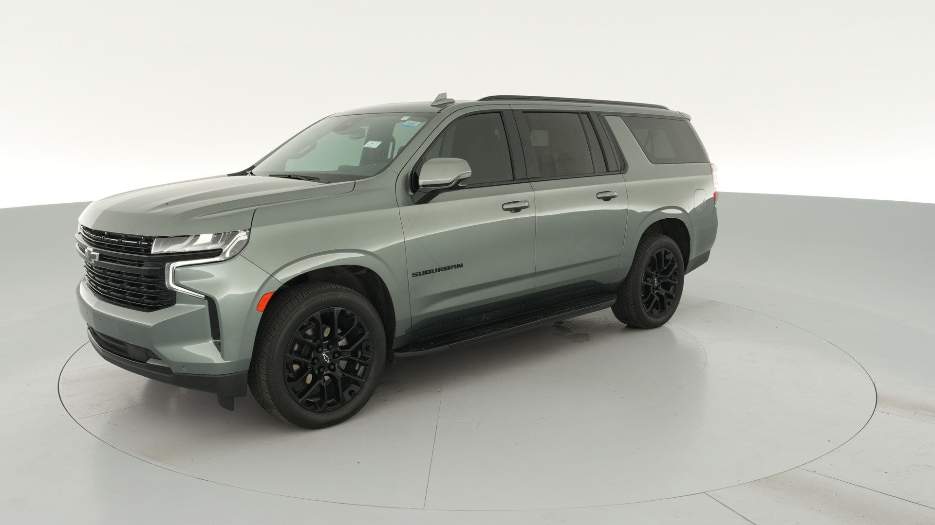 2023 Chevrolet Suburban vehicle photo