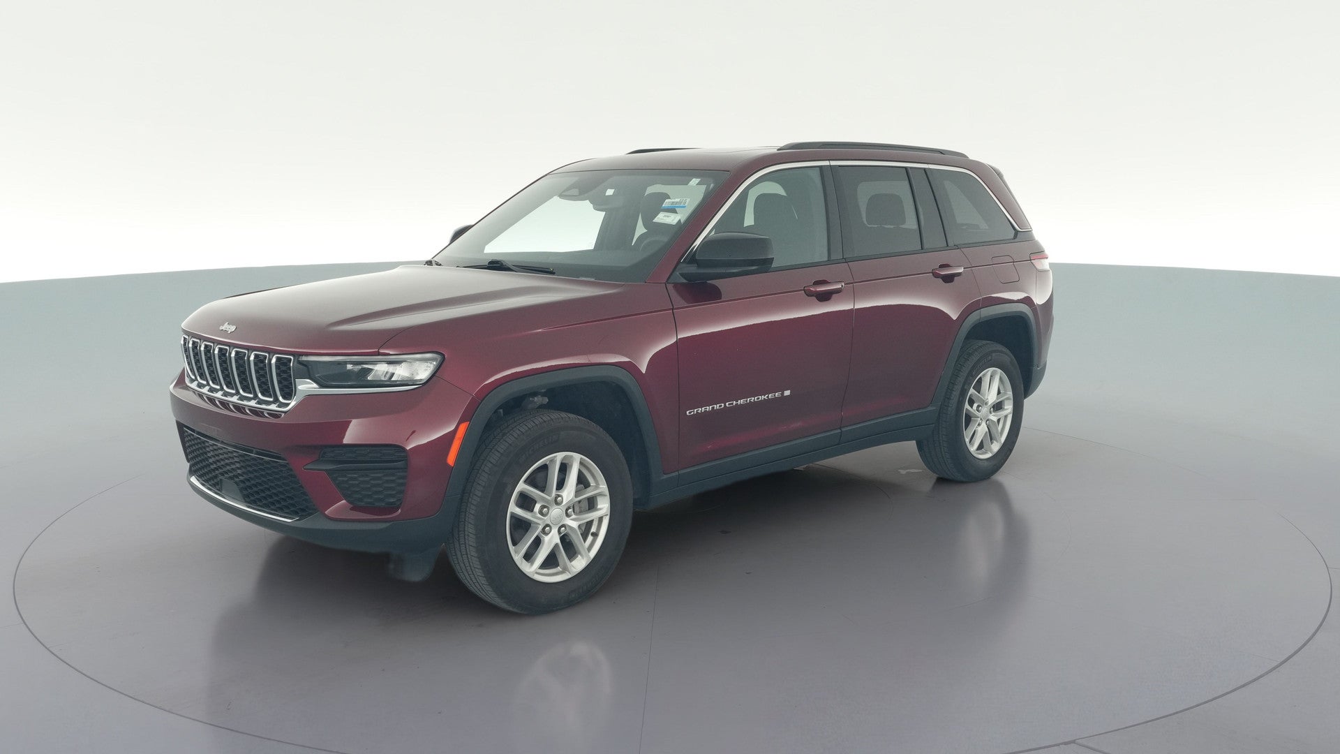 2024 Jeep Grand Cherokee vehicle photo