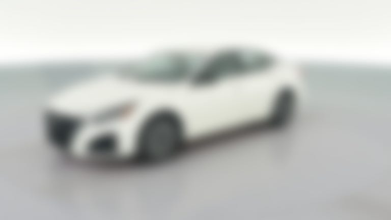 2025 Nissan Altima vehicle photo